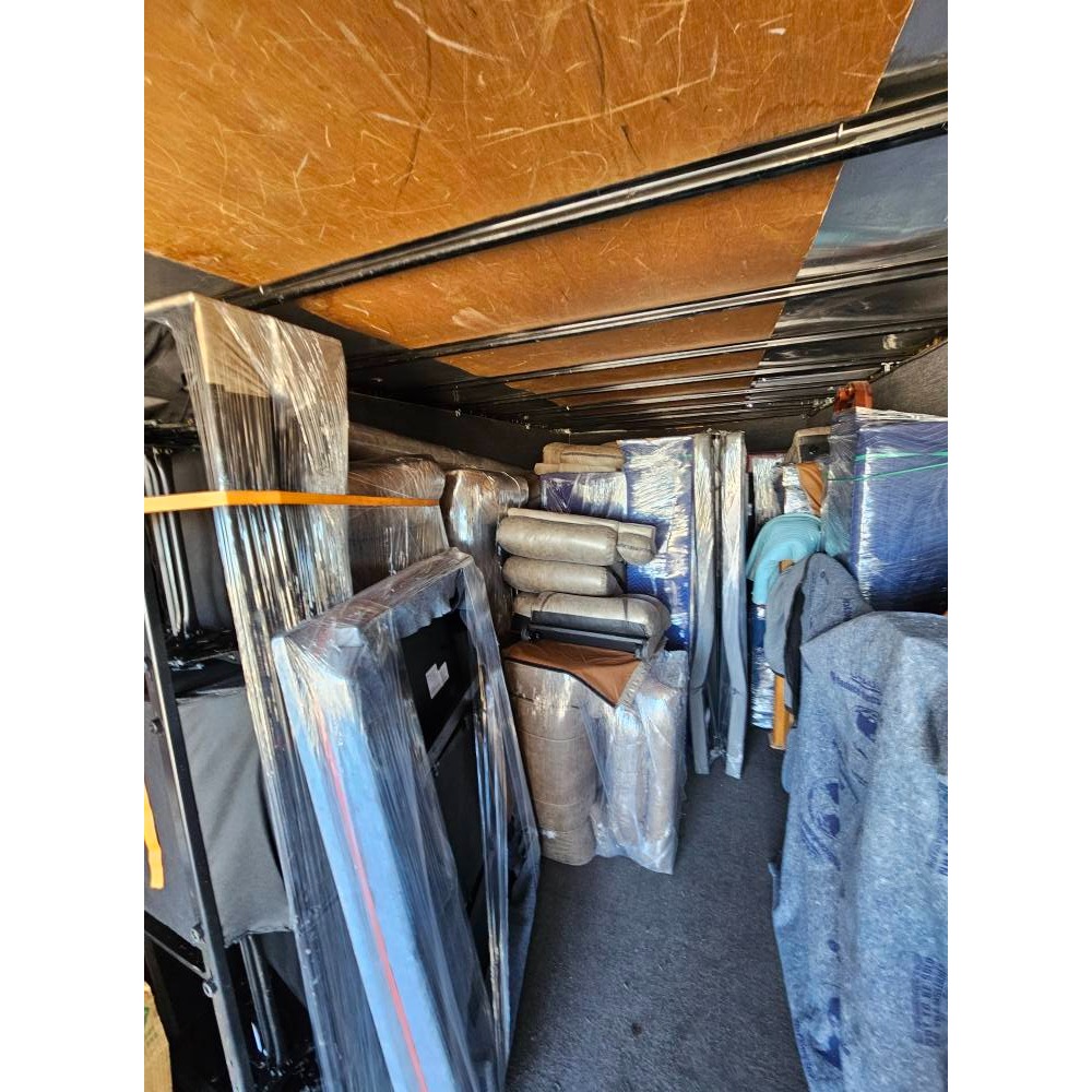 Donation Movers Image