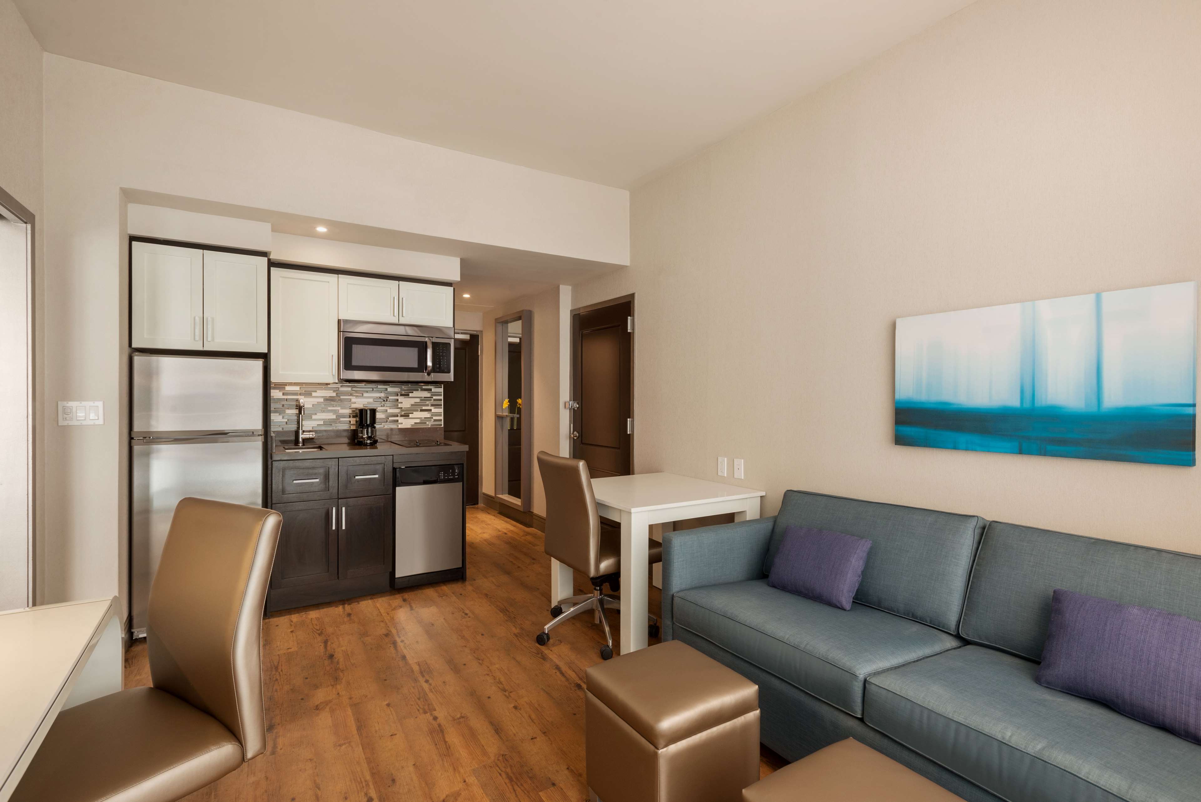 Homewood Suites by Hilton New York/Midtown Manhattan Times Square-South, NY Photo