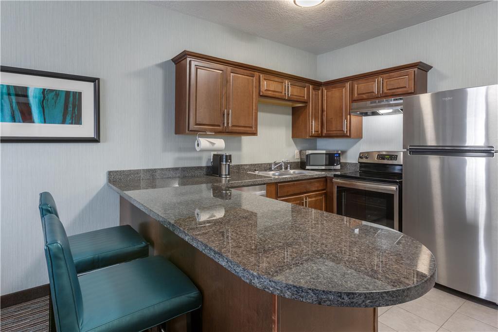 Best Western Plus Gallup Inn & Suites Image