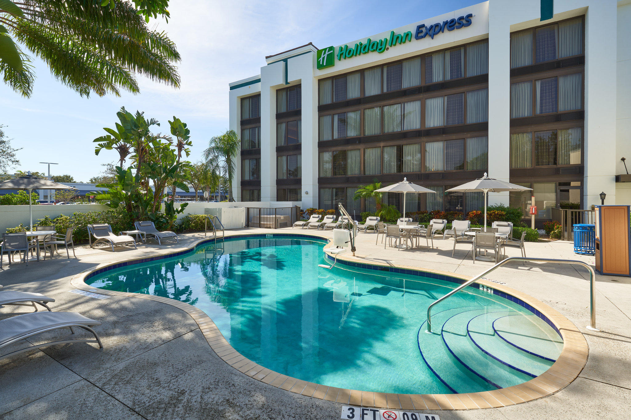 Holiday Inn Express Boca Raton-West Photo