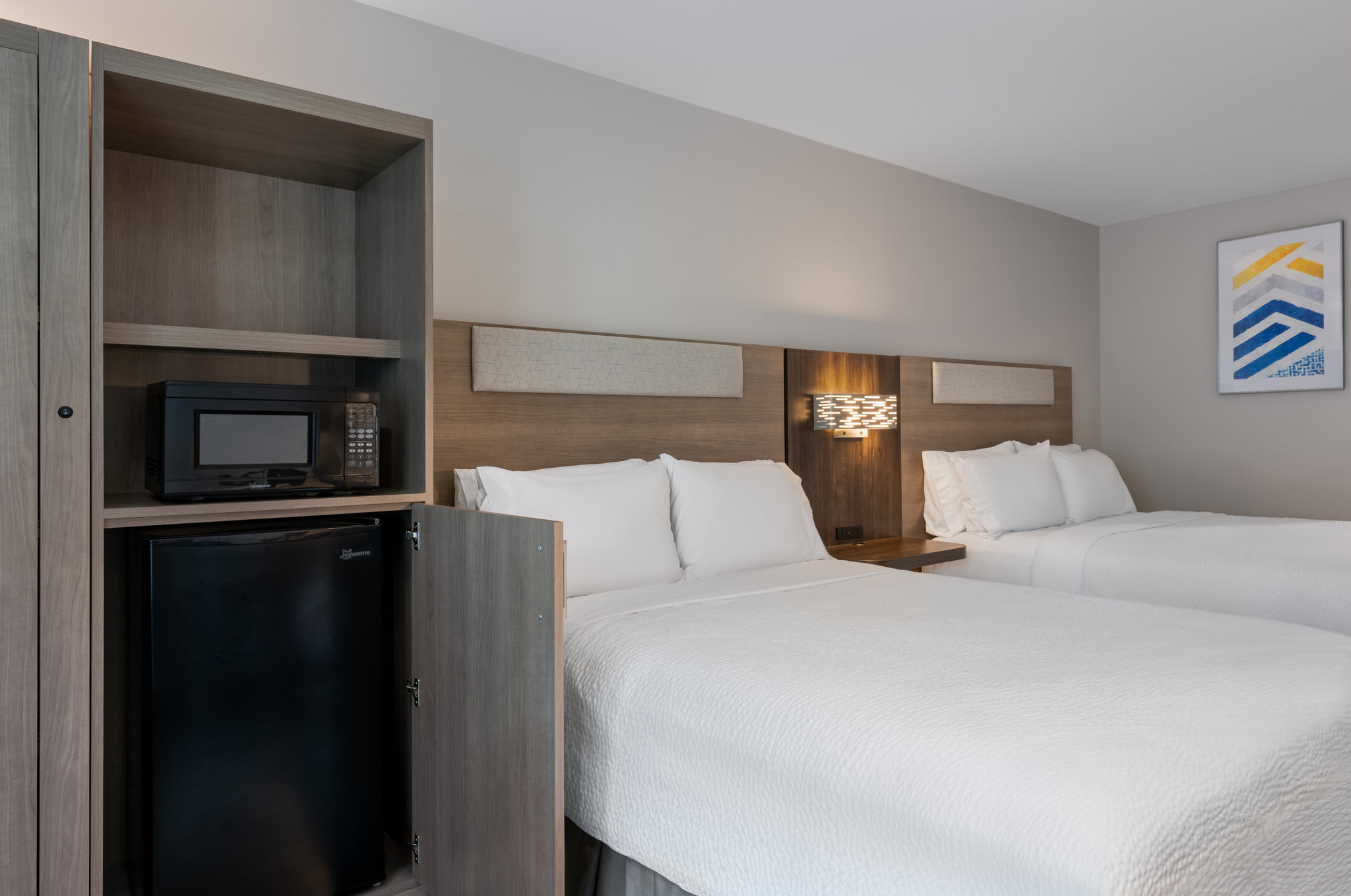 Holiday Inn Express & Suites Bronx - Zoo Area by IHG Image
