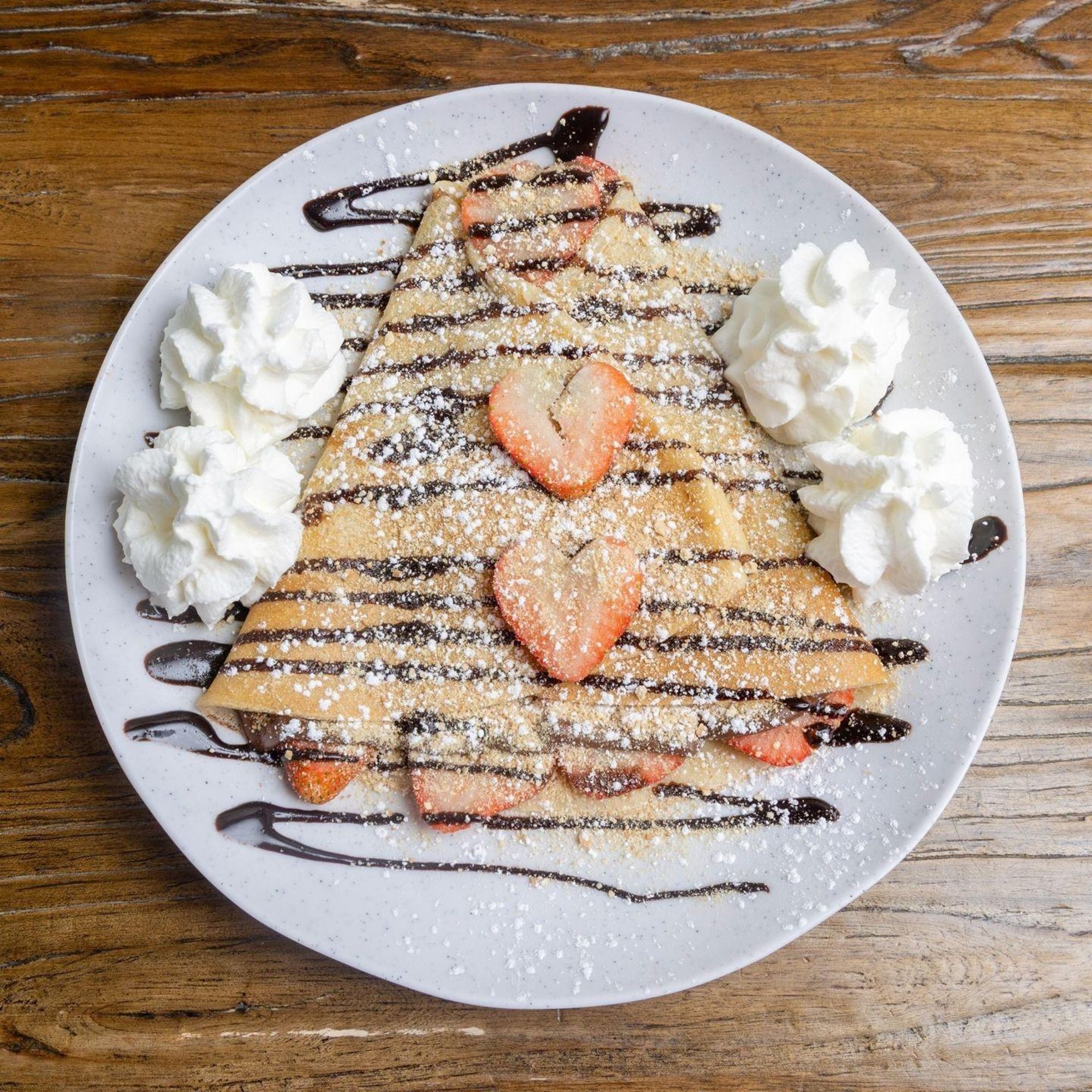 Crunchy Strawberry Crêpe