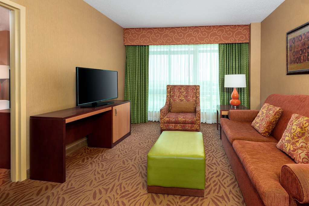 Embassy Suites by Hilton Omaha La Vista Hotel & Conference Center Image