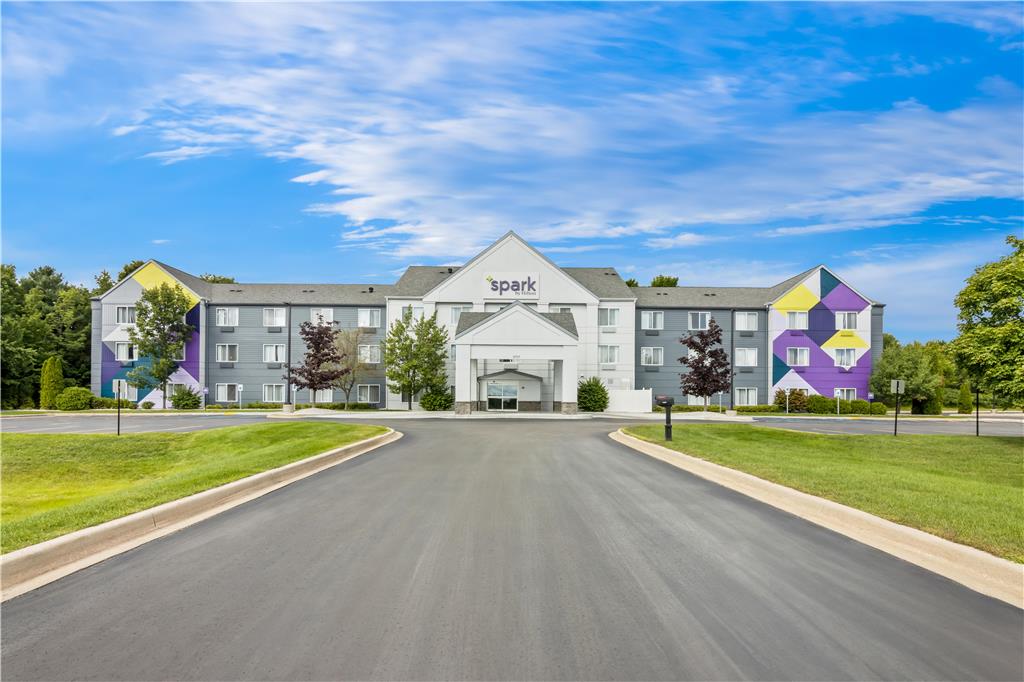 Spark by Hilton Traverse City Logo