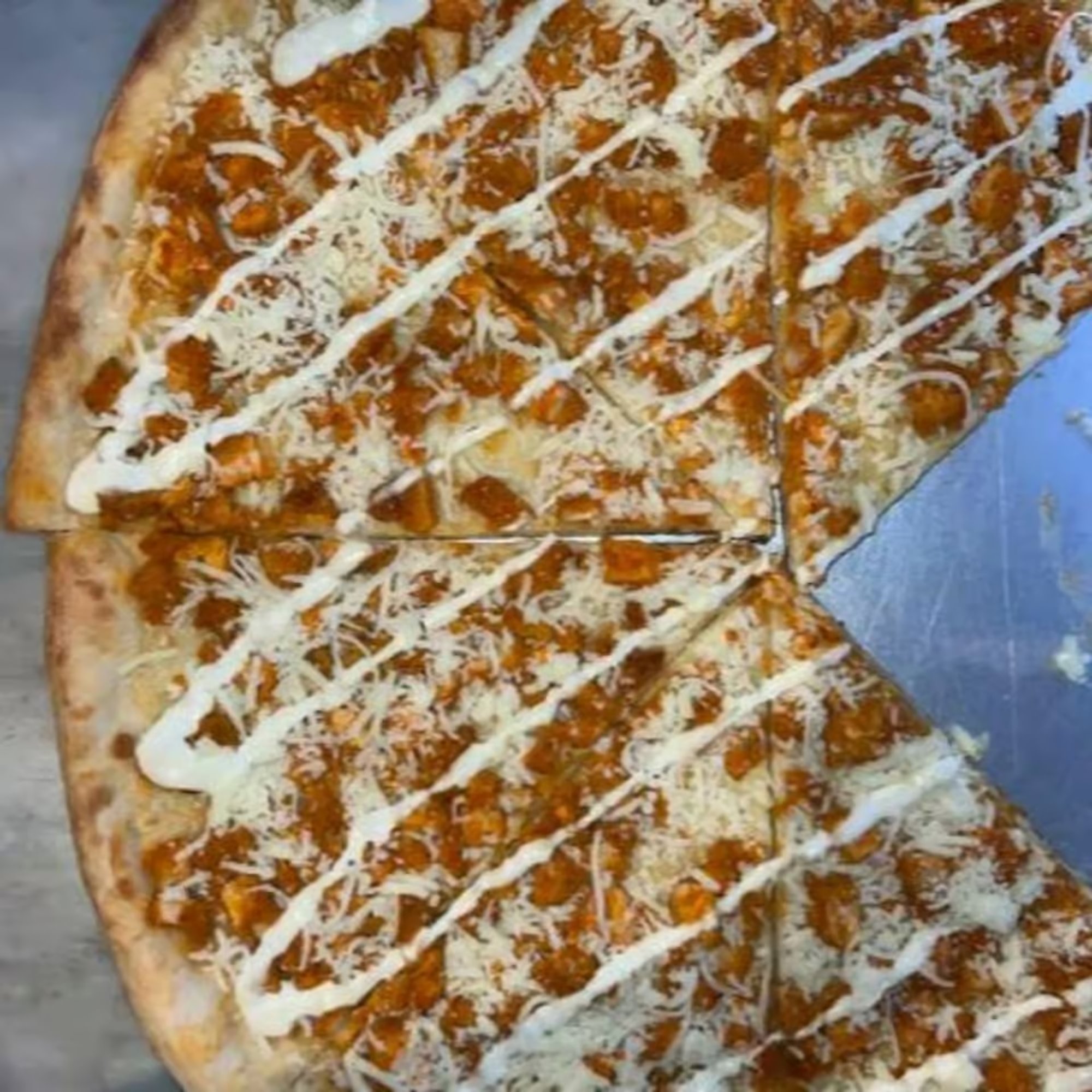 Buffalo Chicken Pizza Pie