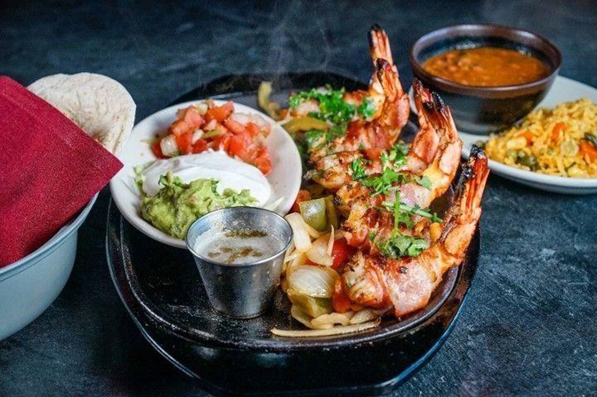 Camarones Brochette