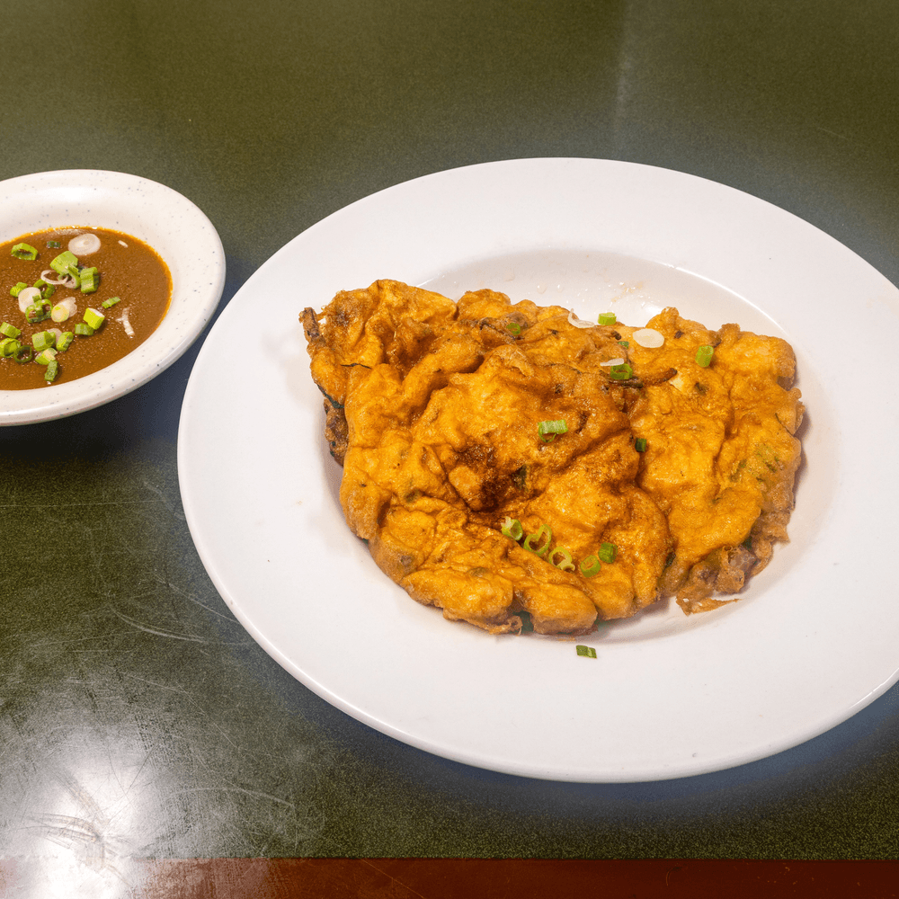 L0. Chicken or Pork Egg Foo Young