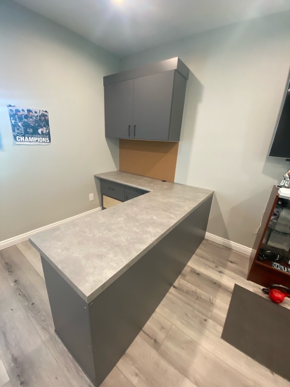 Grey Office w/ countertop