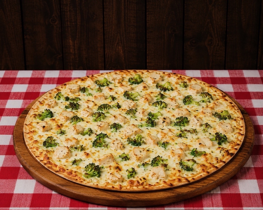 Lg Grilled Chicken Broccoli Alfredo Pizza 14 (Italian Style)