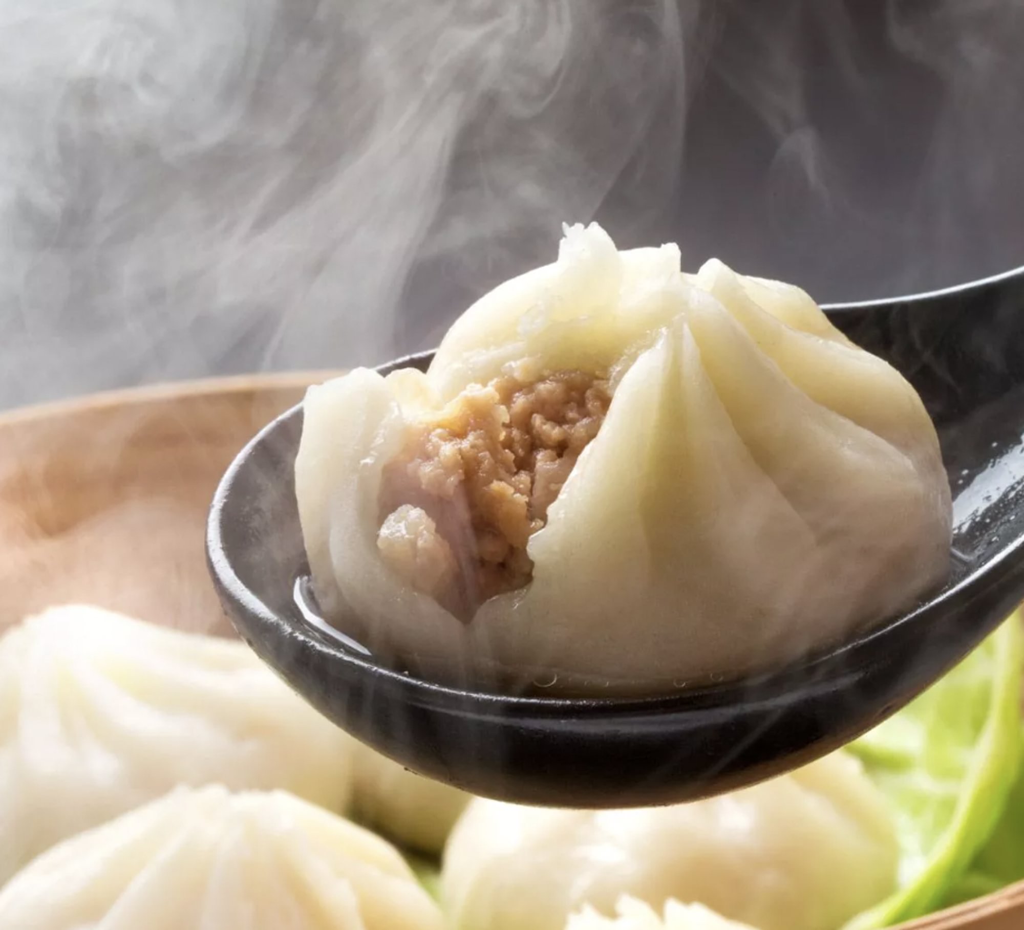 Xiao Long Bao (Shanghai Soup Dumpling) 小笼包