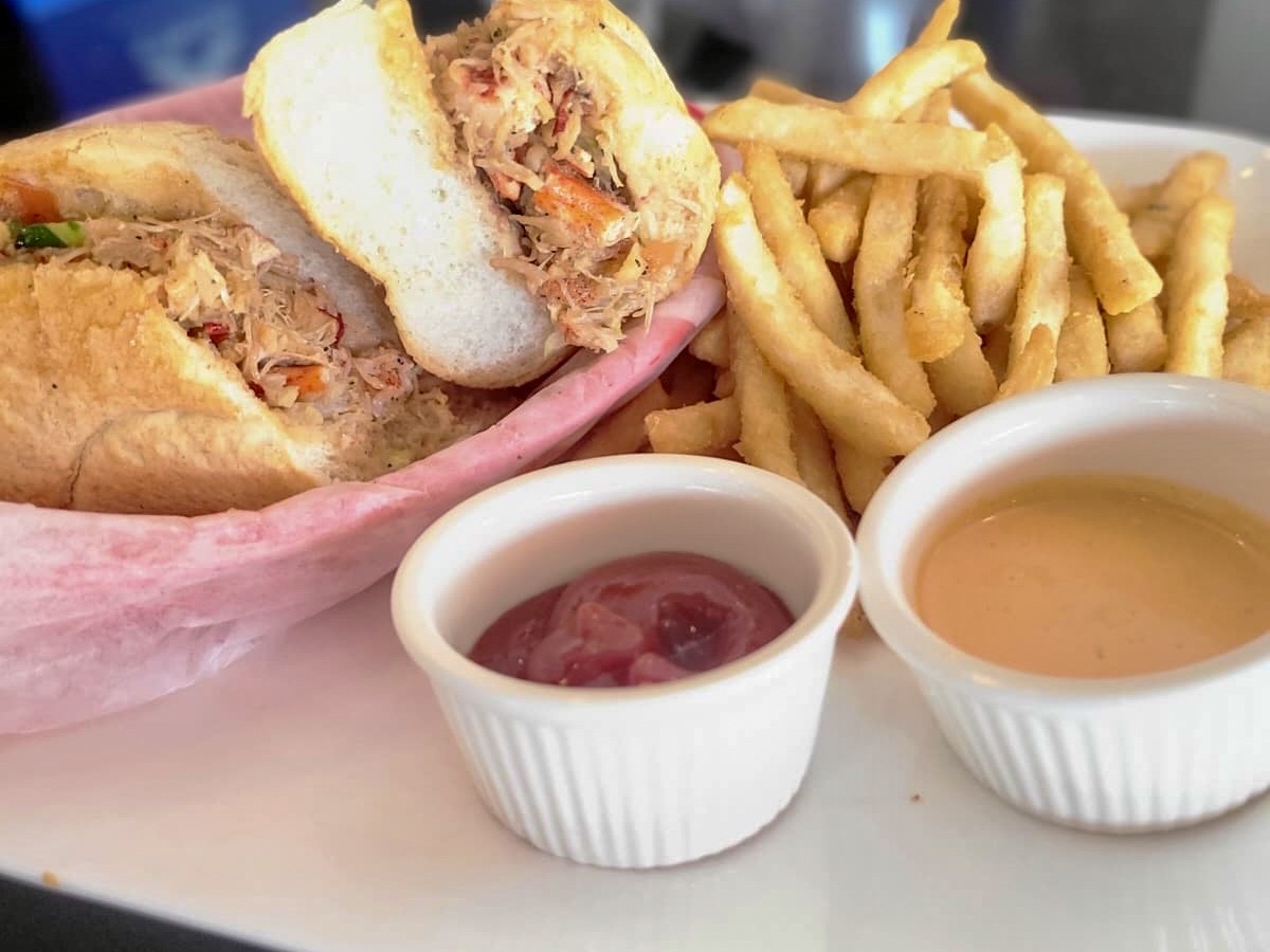 E12. Banh Mi Lobster & Fries