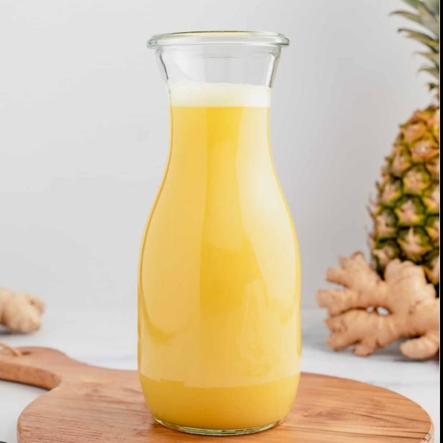 Pitcher Pineapple