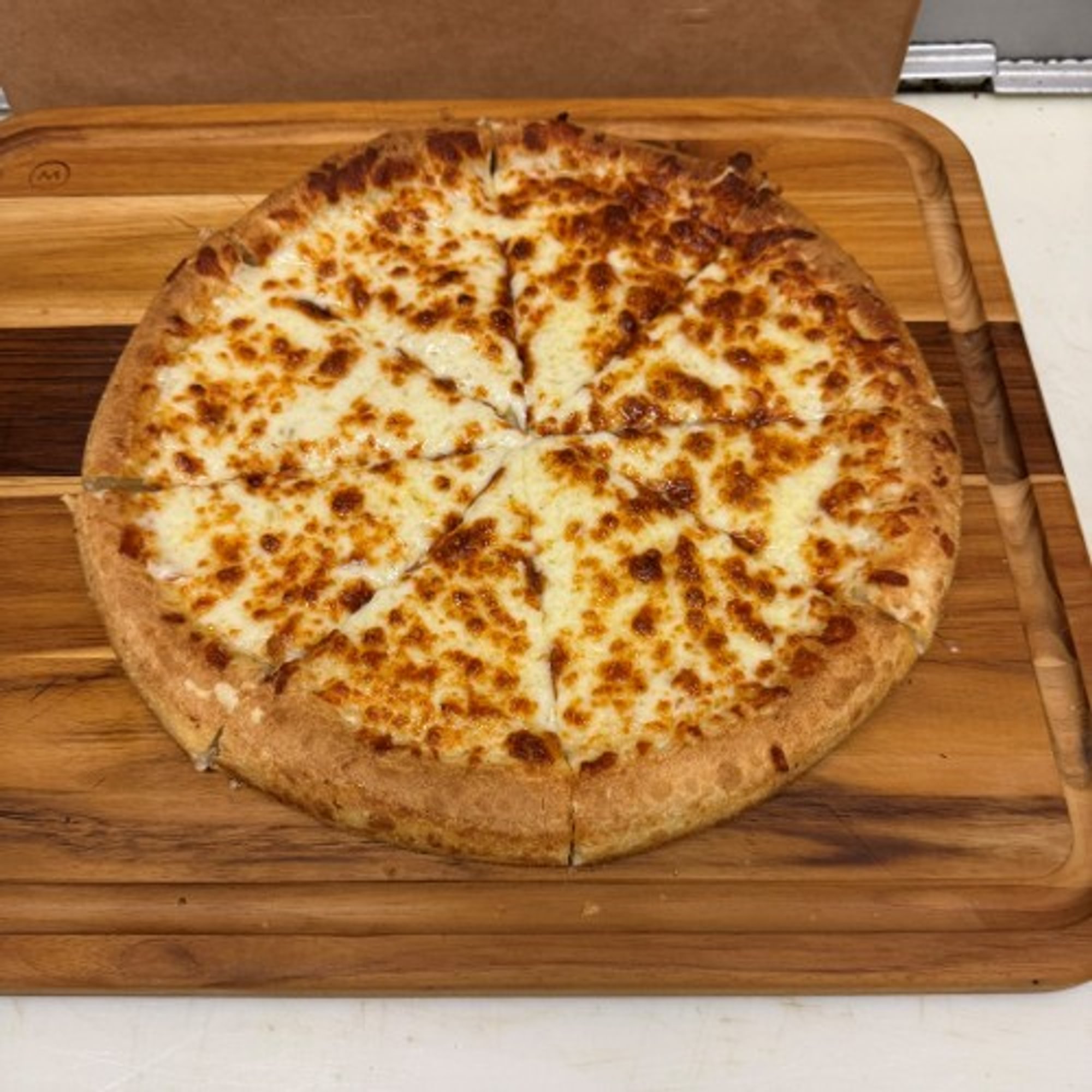 Signature Cheese Pizza (X-Large 18")
