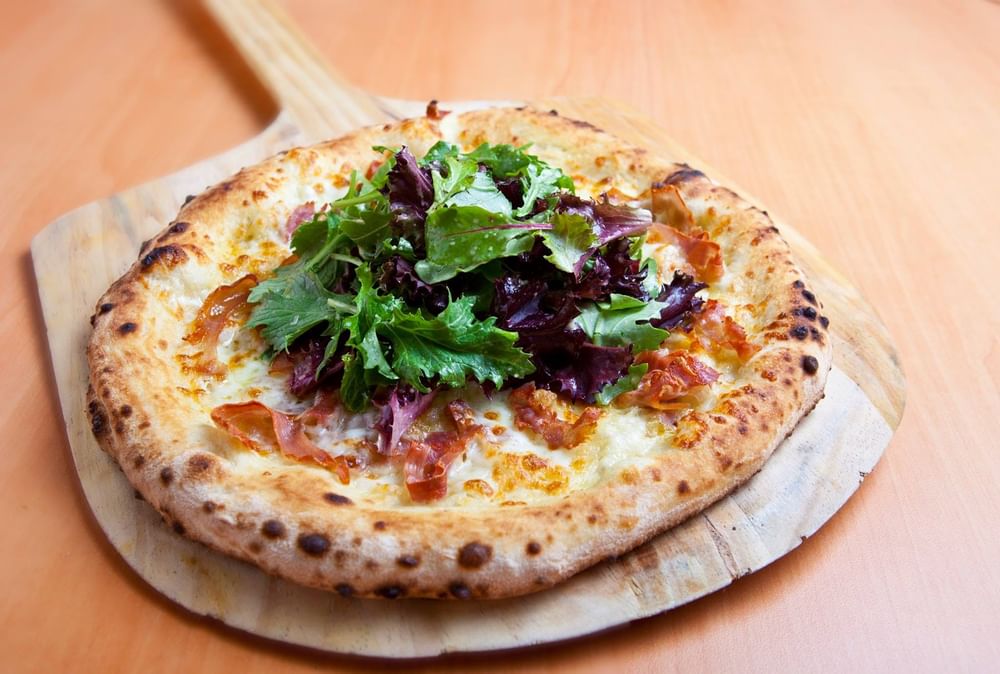 Ensalata Di Prosciutto Pizza (12")