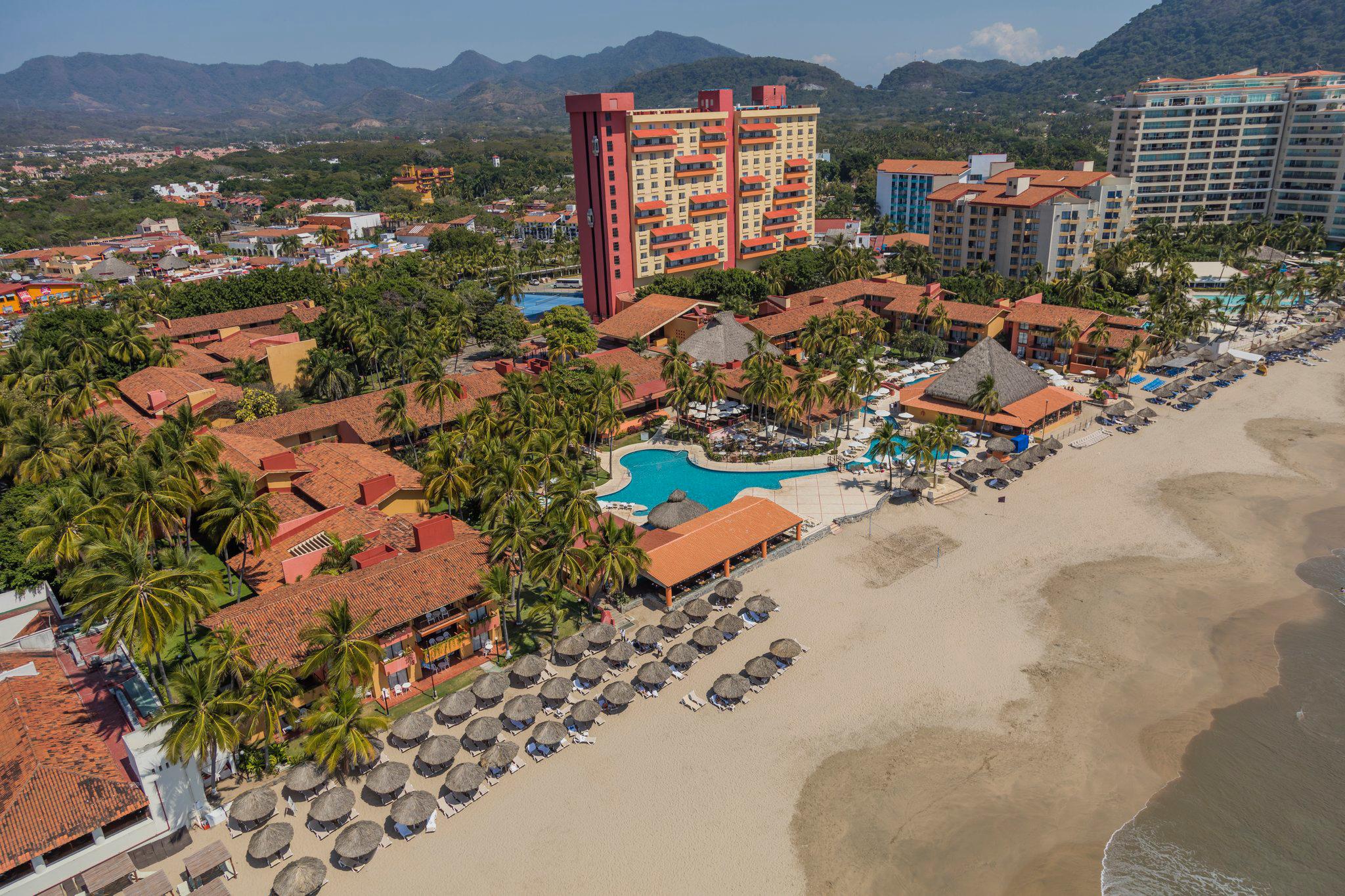 Foto de Holiday Inn Resort Ixtapa All-Inclusive, an IHG Hotel