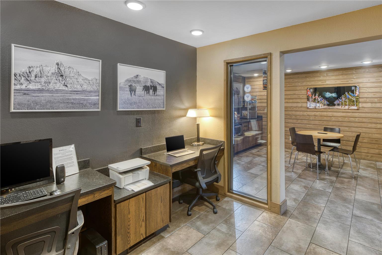 Best Western Plains Motel Image