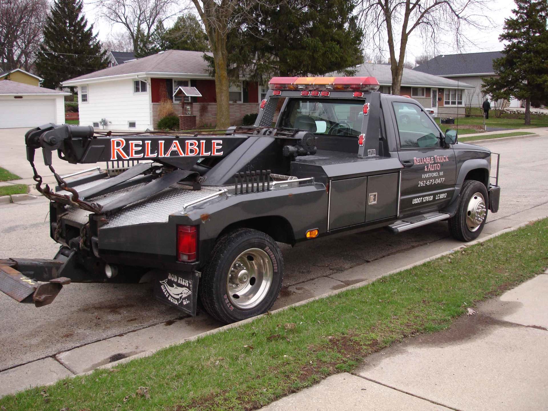 Reliable Truck & Auto Photo