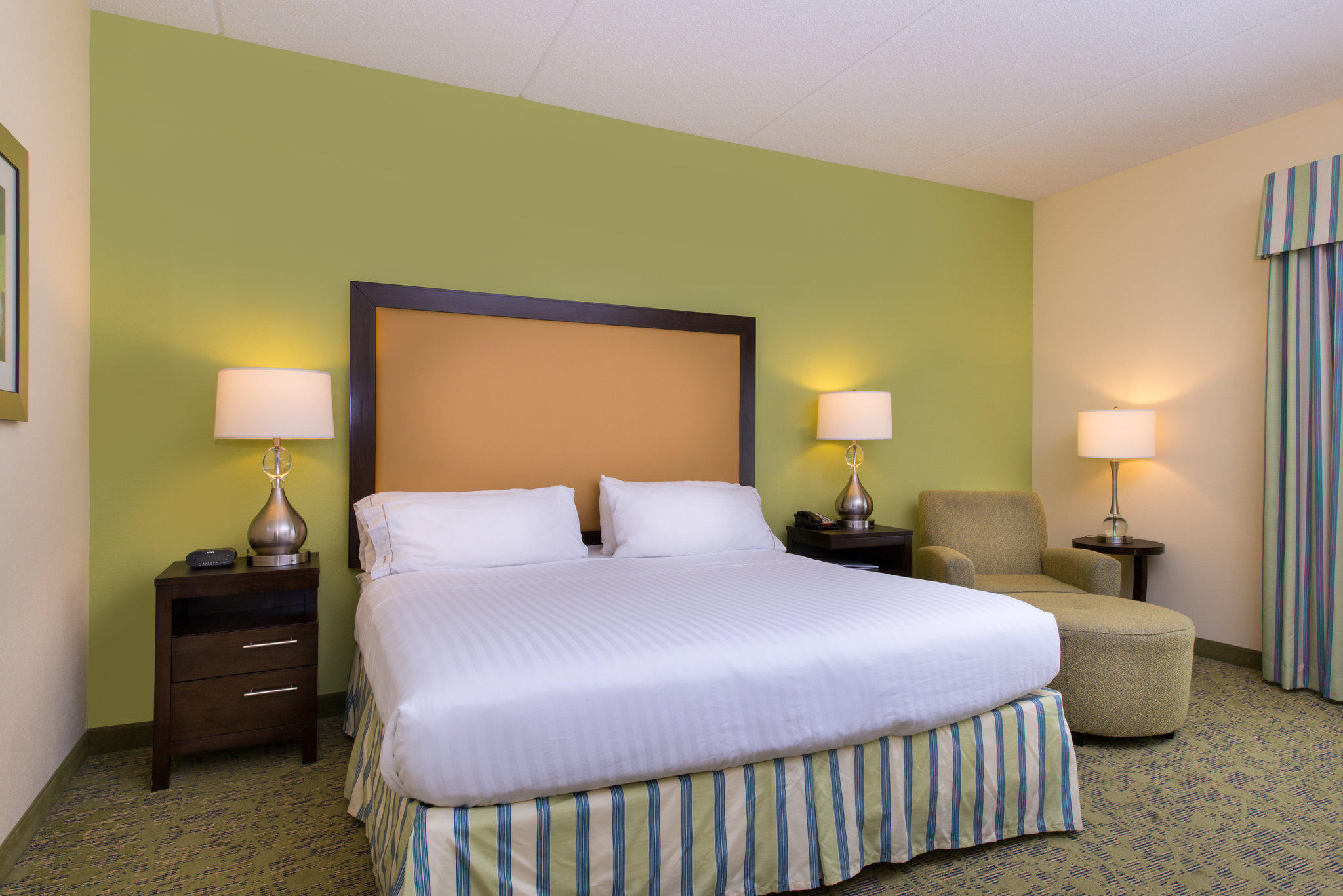 Holiday Inn Express & Suites Dickson City - Scranton Photo