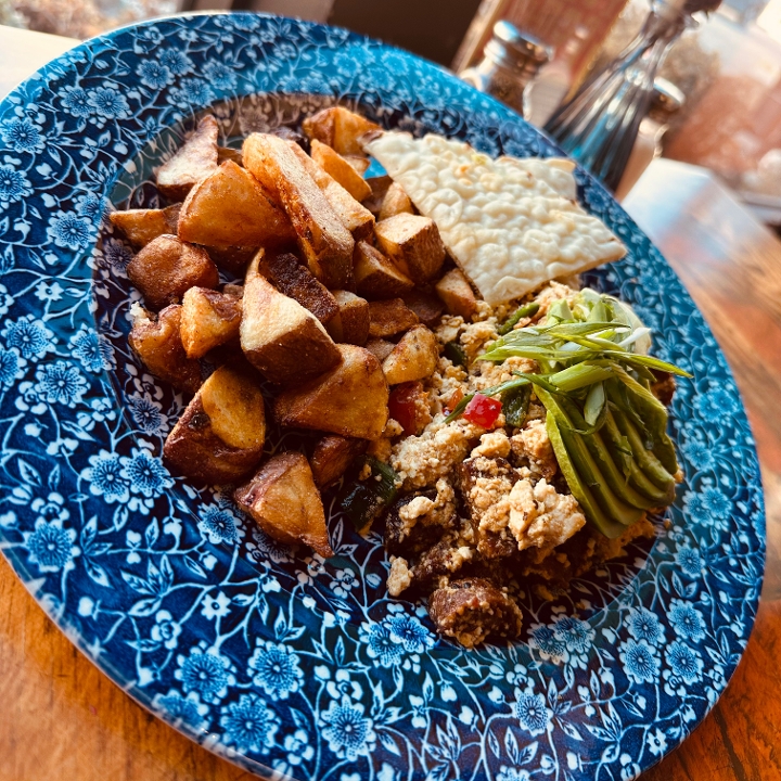 VEGAN TOFU SCRAMBLER