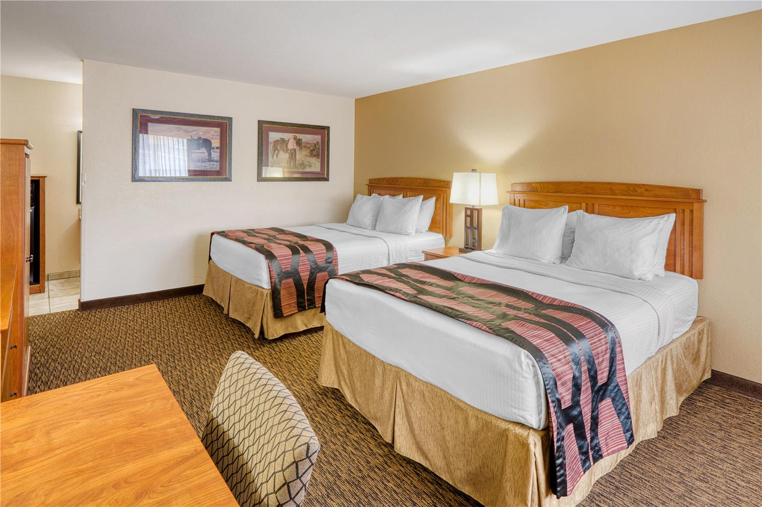 Best Western Plains Motel Image