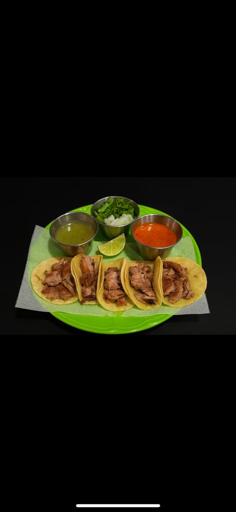 Taquiza Carnitas