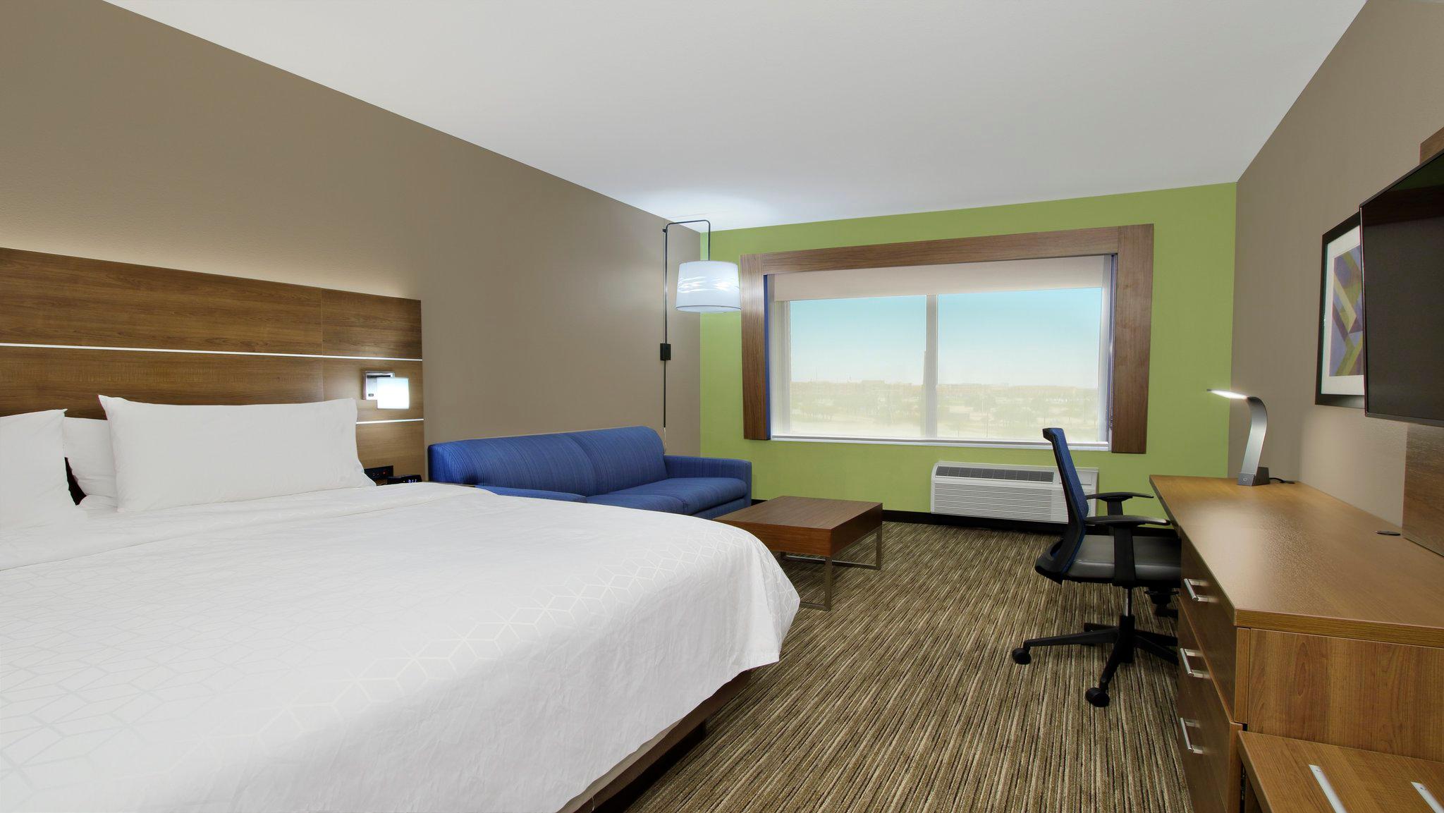 Holiday Inn Express & Suites Dallas-Frisco NW Toyota Stdm Photo