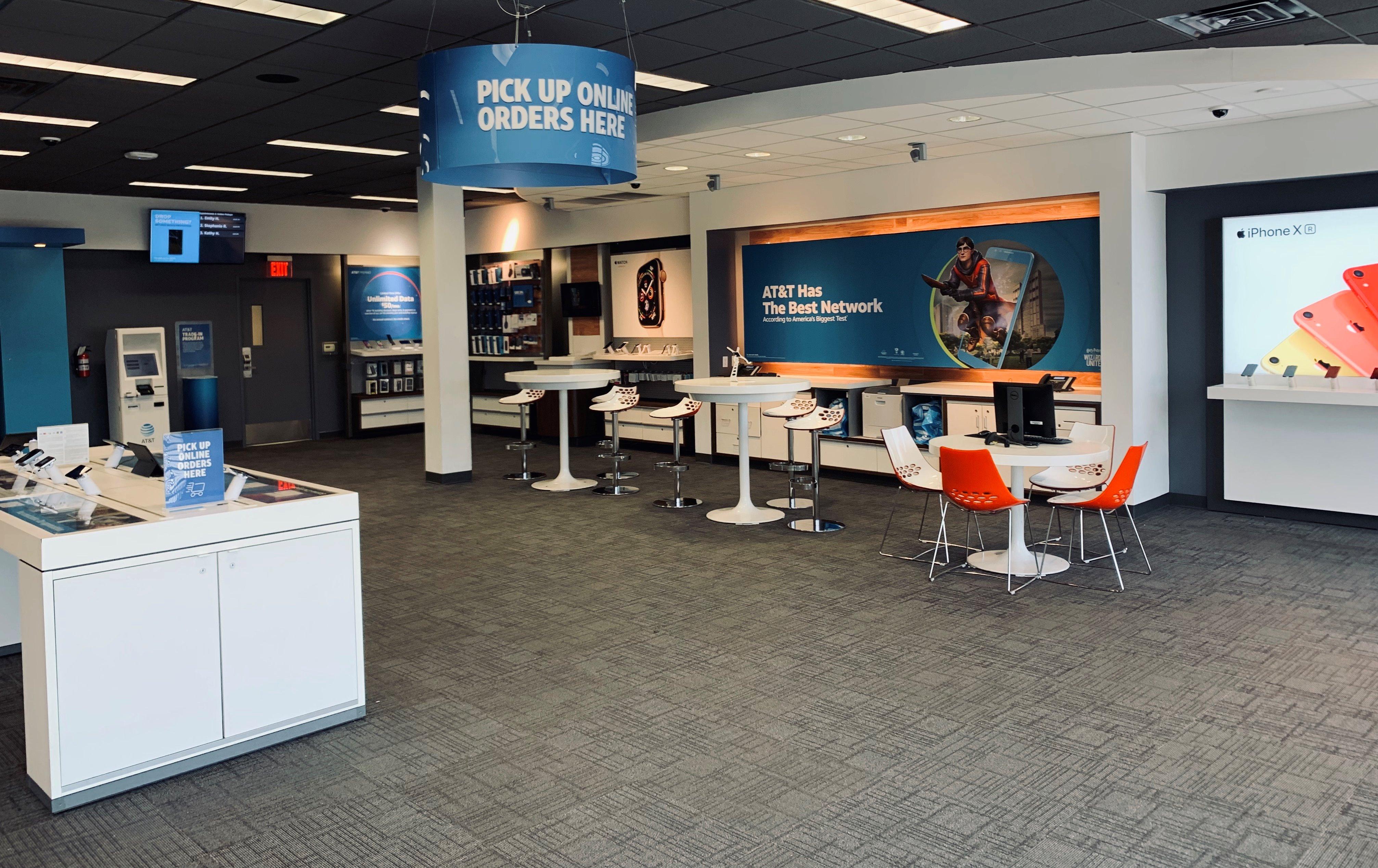 AT&T Store Photo