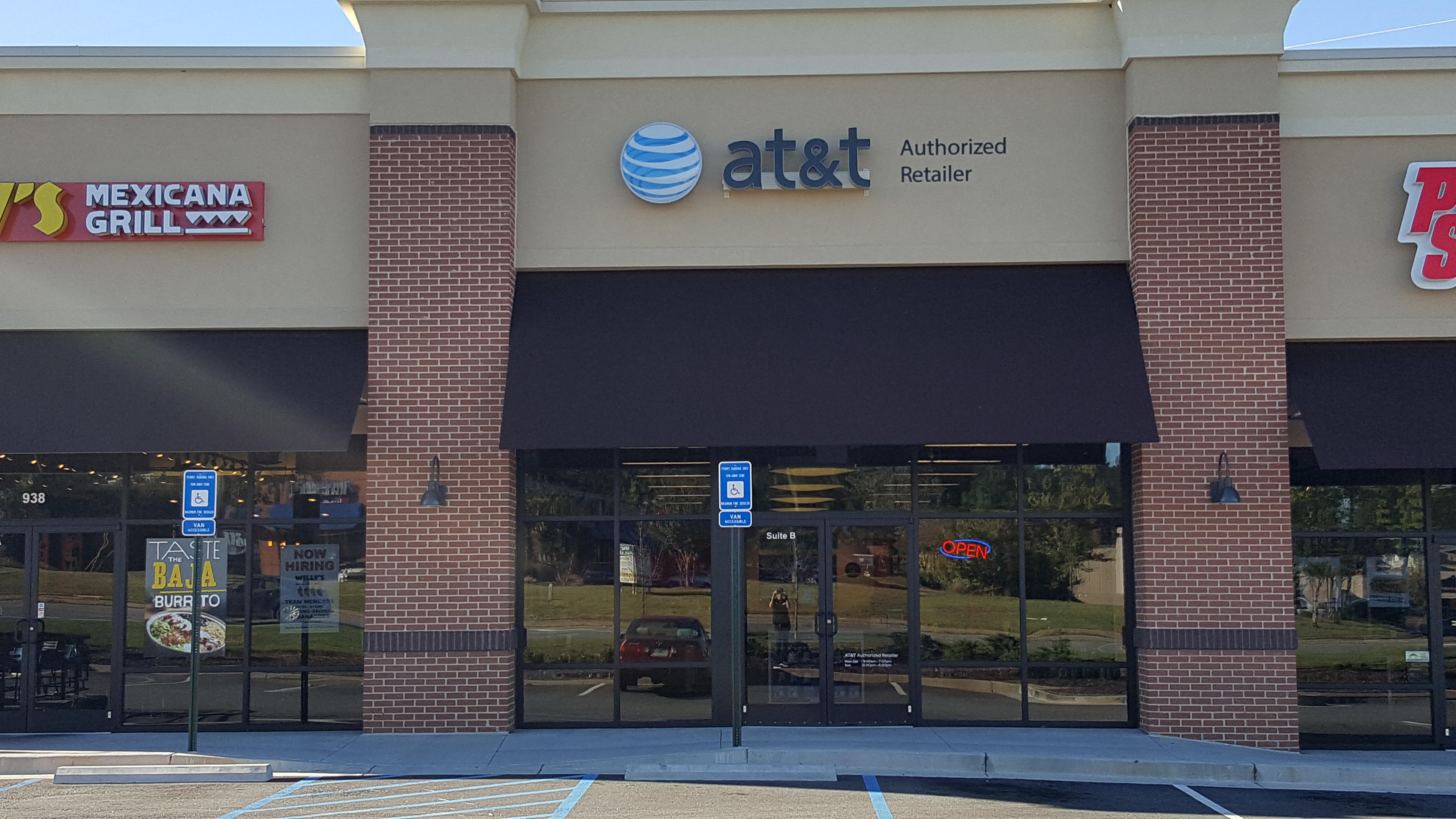 AT&T Store Photo