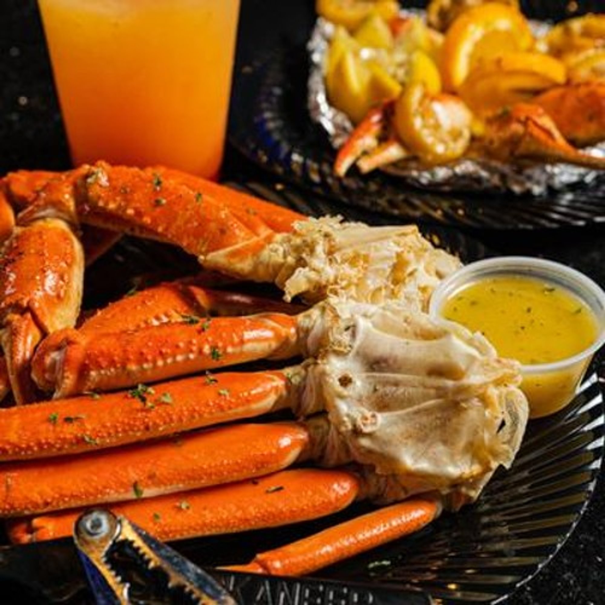 Snow Krab & Shrimp Platter