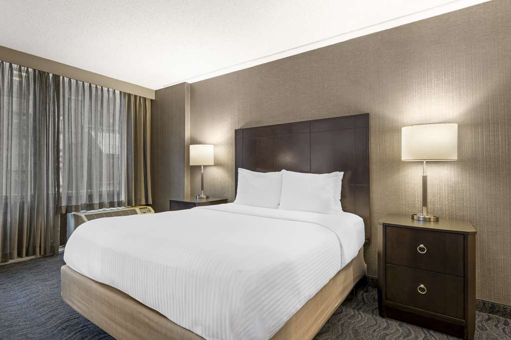Best Western Grant Park Hotel Image