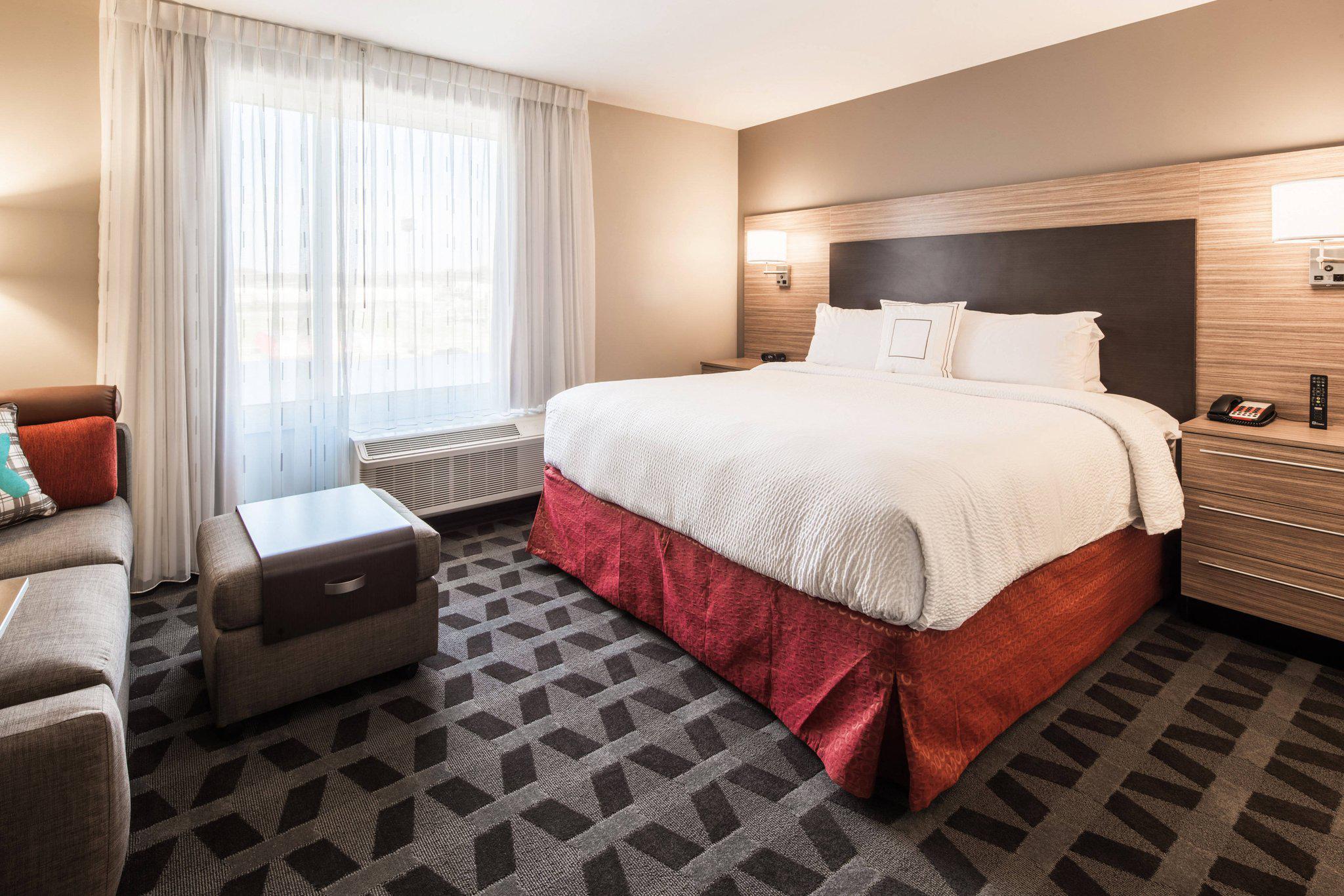 TownePlace Suites by Marriott Cleveland Photo