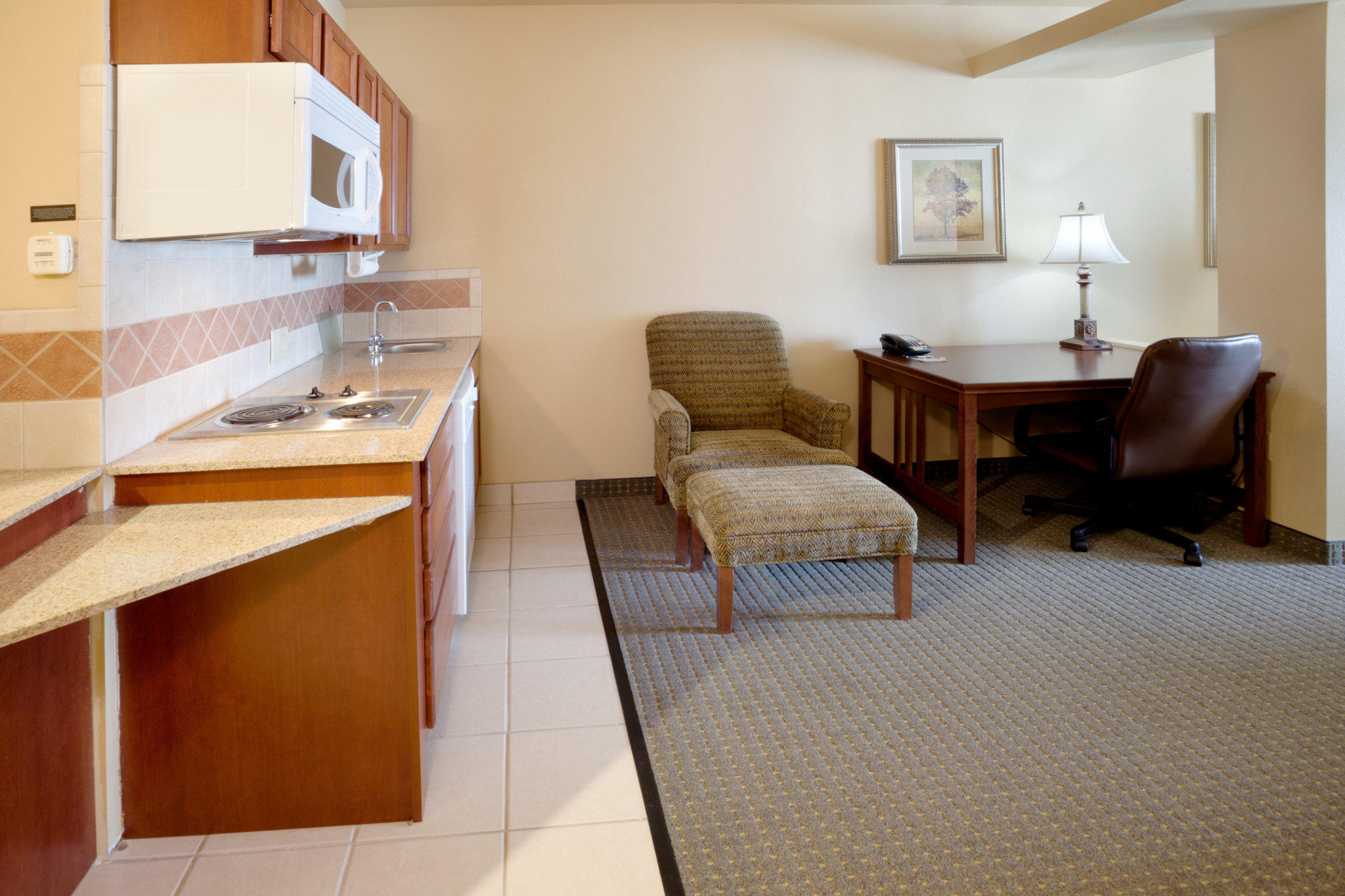 Staybridge Suites Laredo International Airport Photo