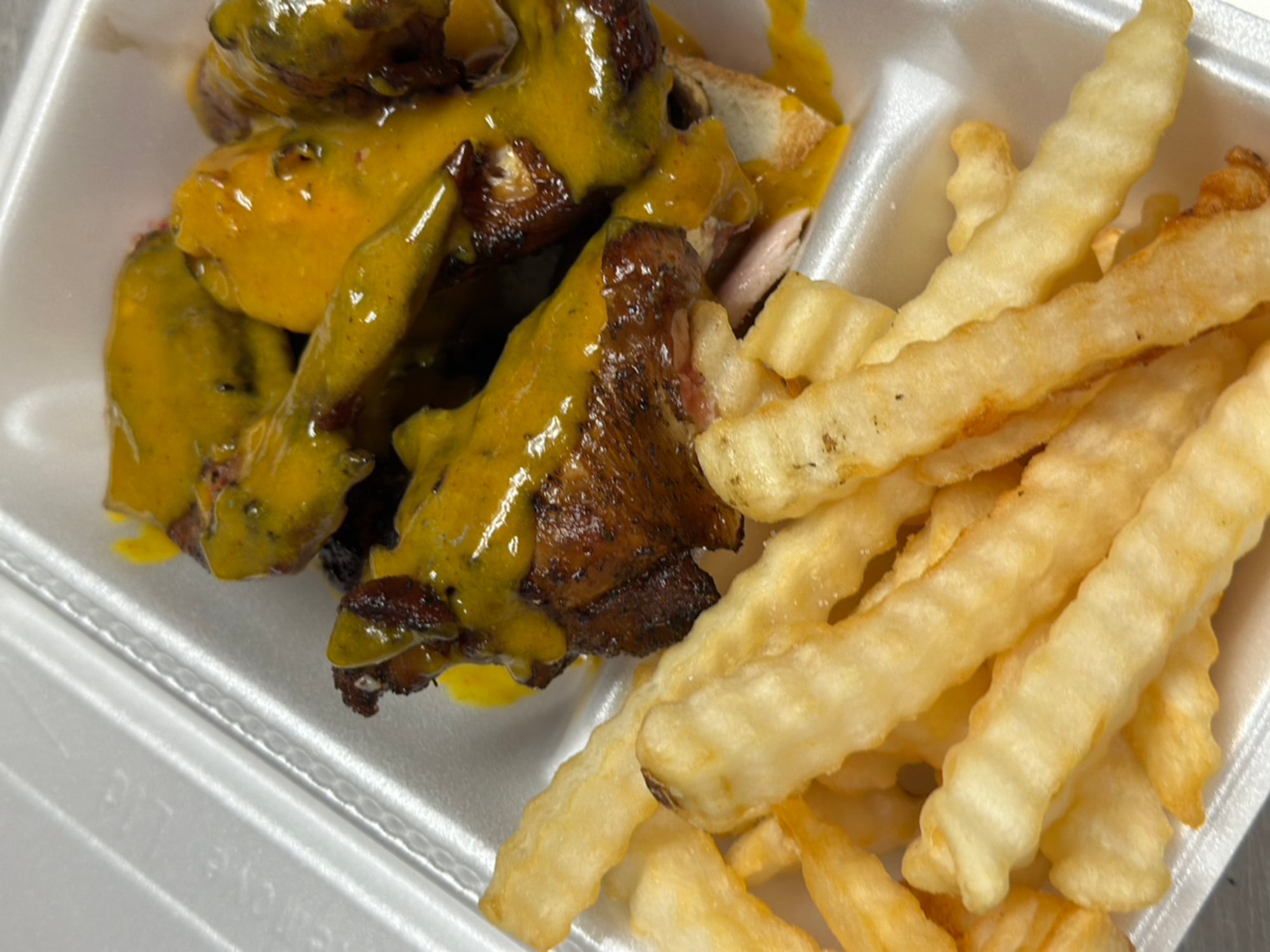 6pc BBQ Wing Basket
