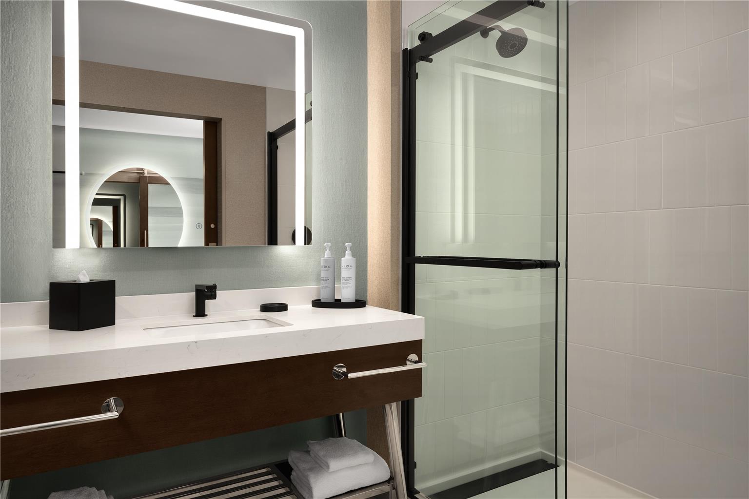 Tempo by Hilton Pigeon Forge Image