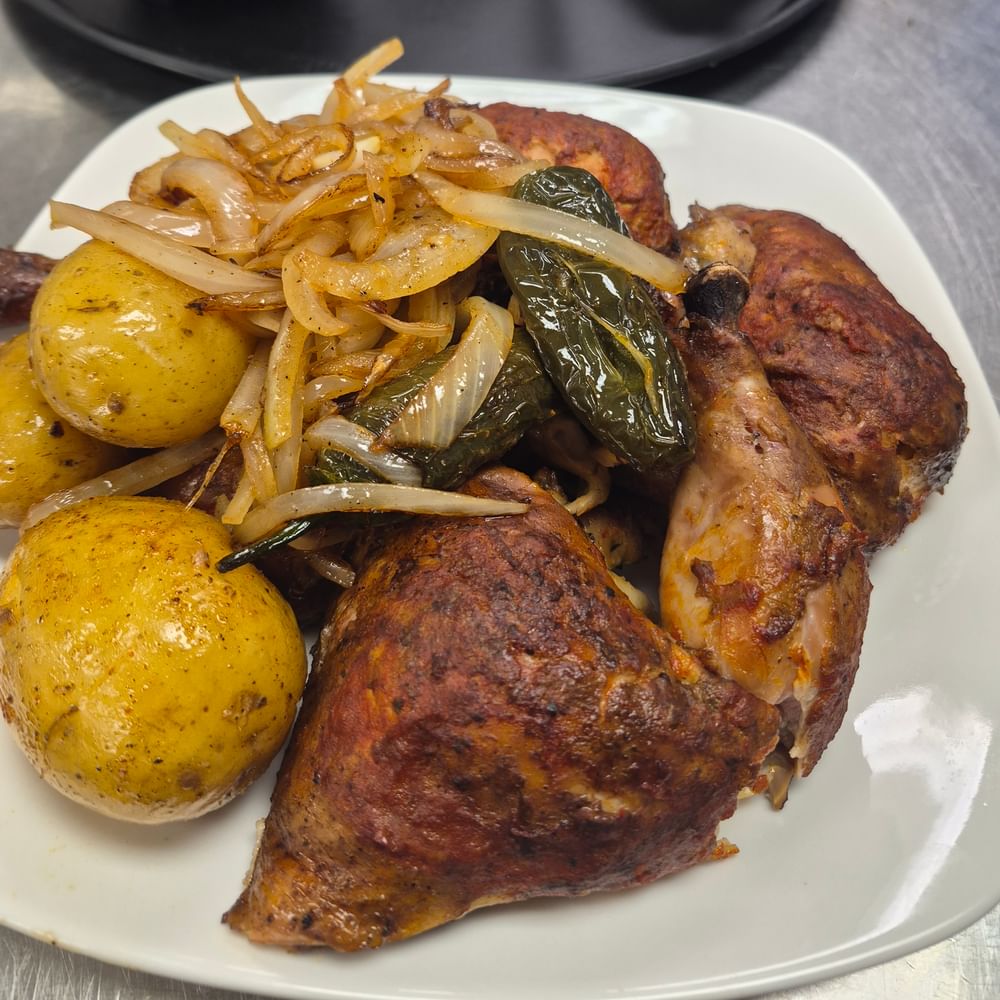 wood-fired chicken
wood-fired chicken
Wood-fire Chicken