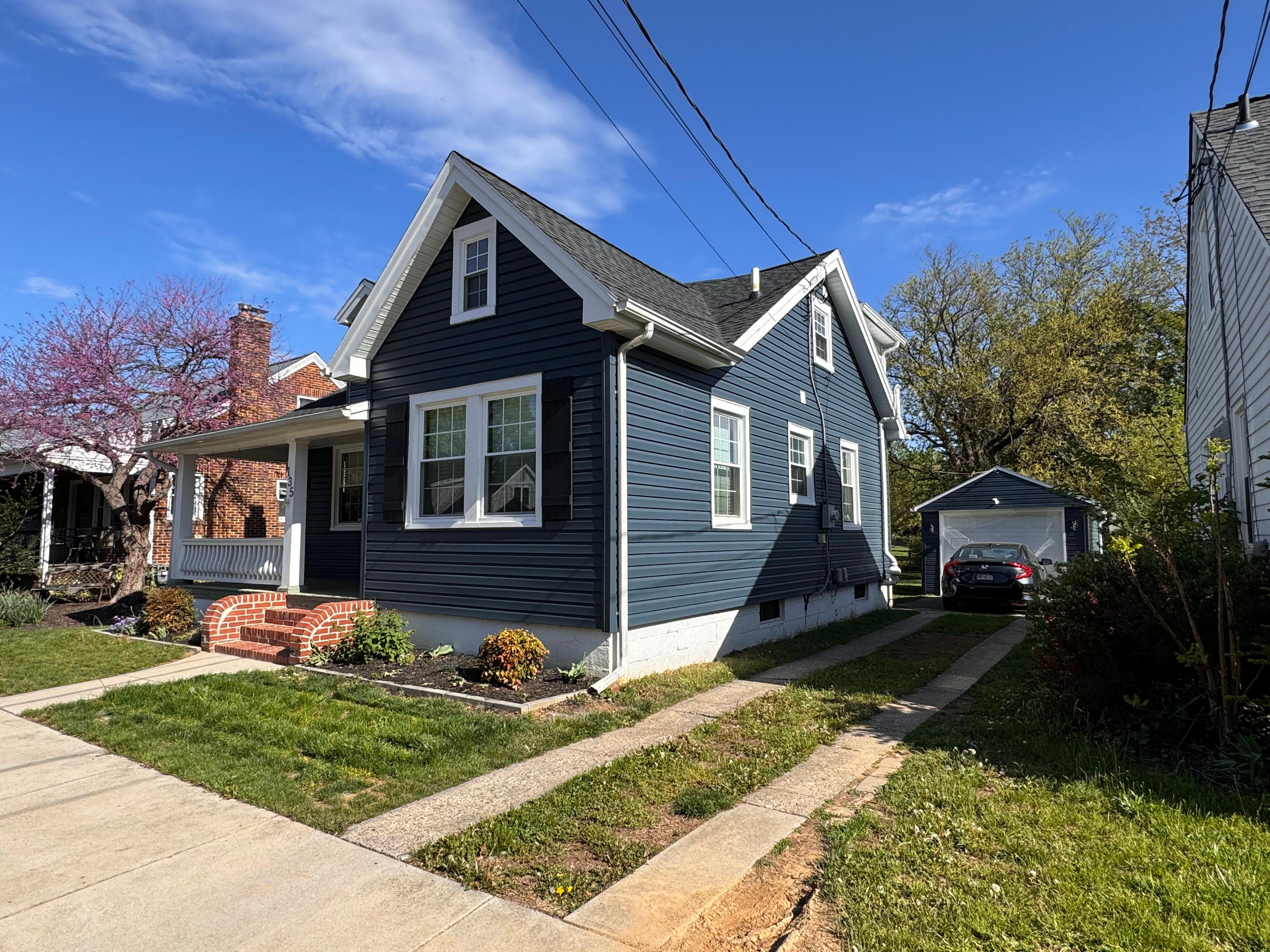 Marroquin Exteriors LLC Image