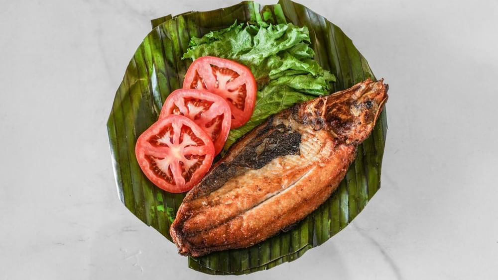 Daing Na Bangus (Fried Milkfish)