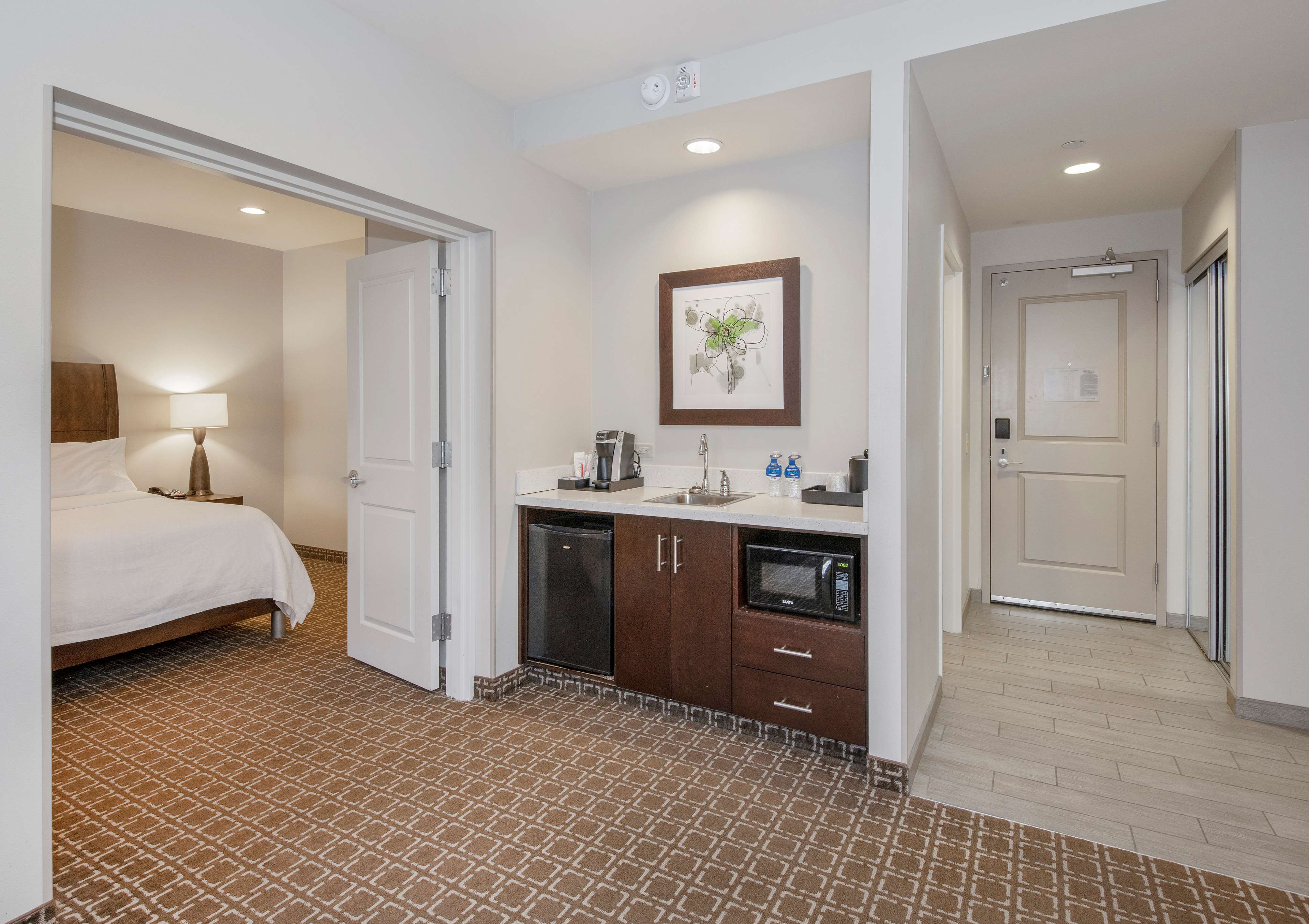 Hilton Garden Inn Raleigh-Cary Photo