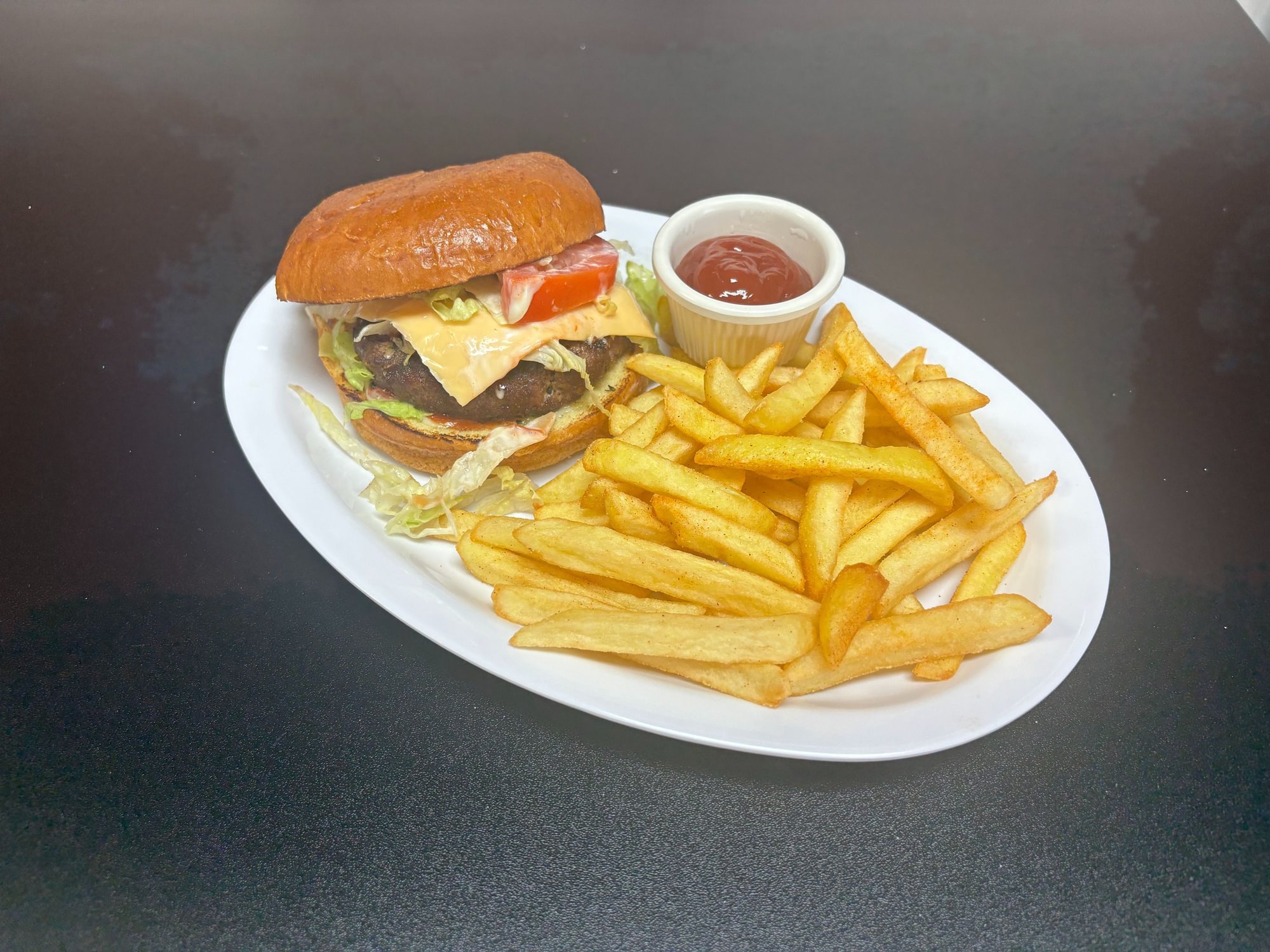 Kid’s Cheeseburger