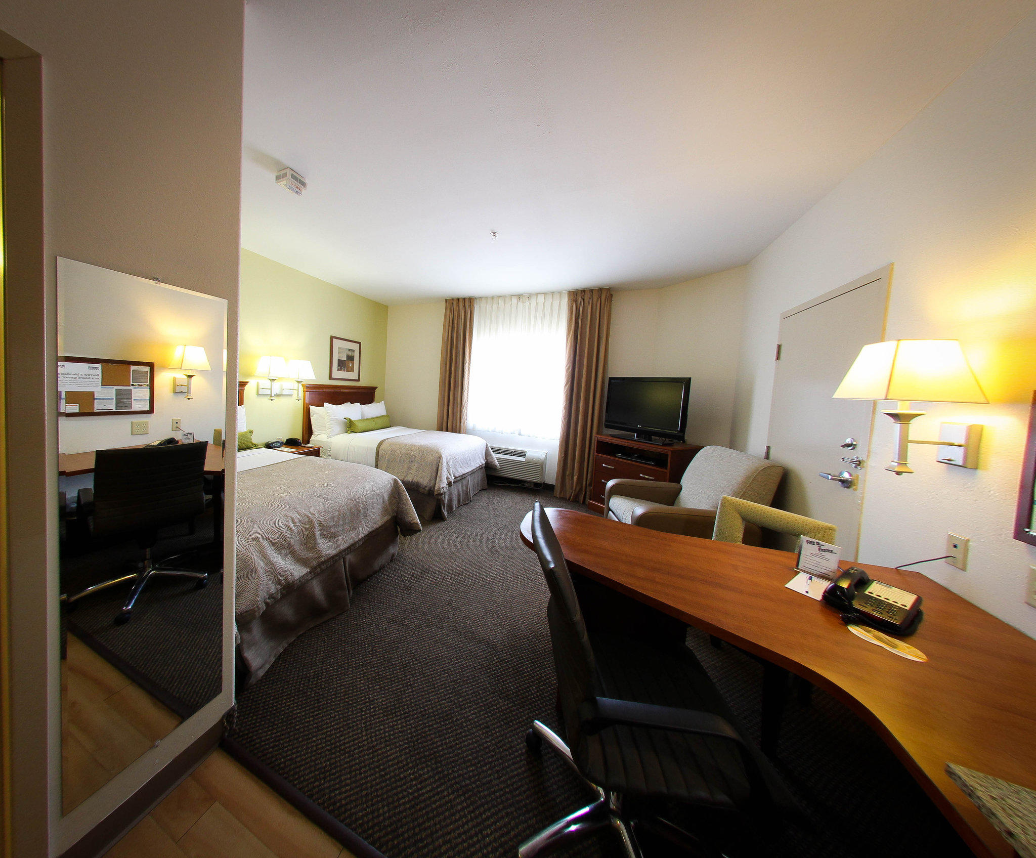 Candlewood Suites Houston Westchase - Westheimer Photo