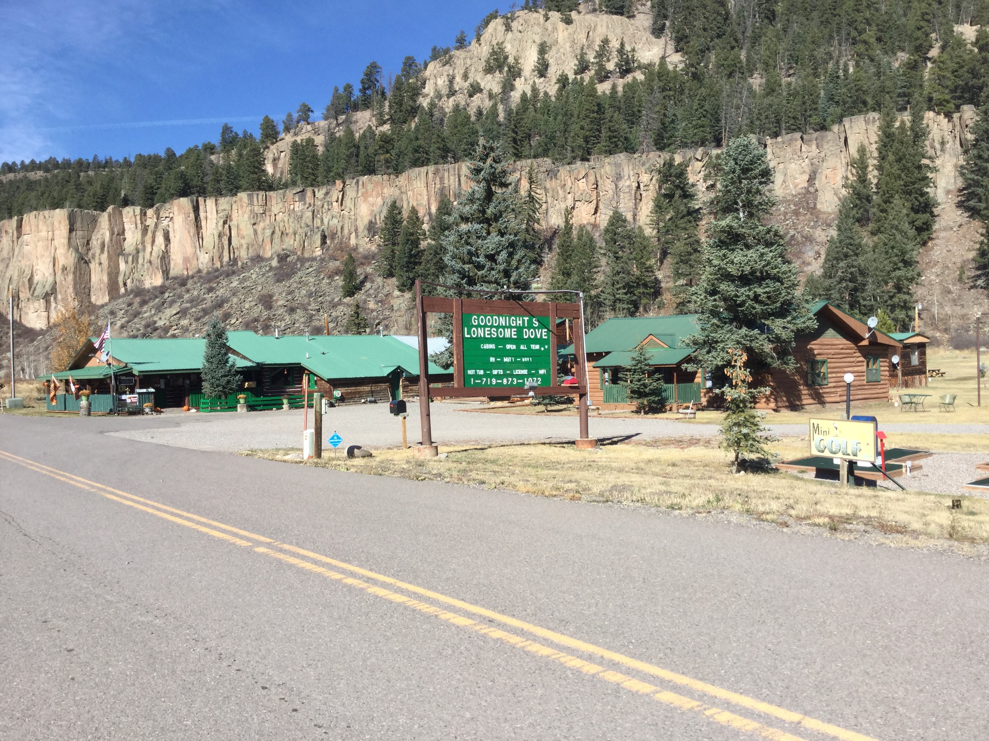 Goodnight's Lonesome Dove RV Campground &amp; Cabins Logo