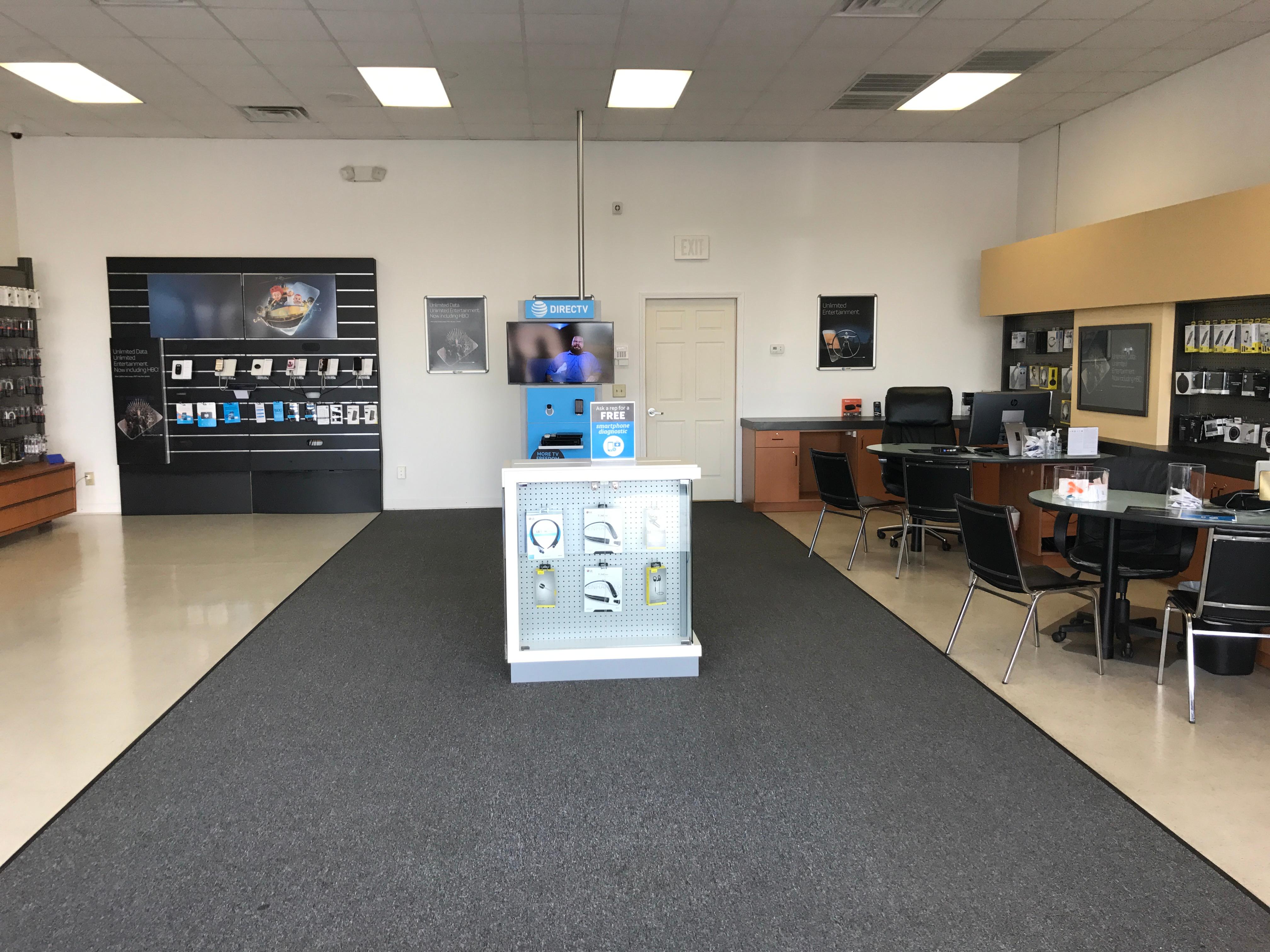 AT&T Store Photo