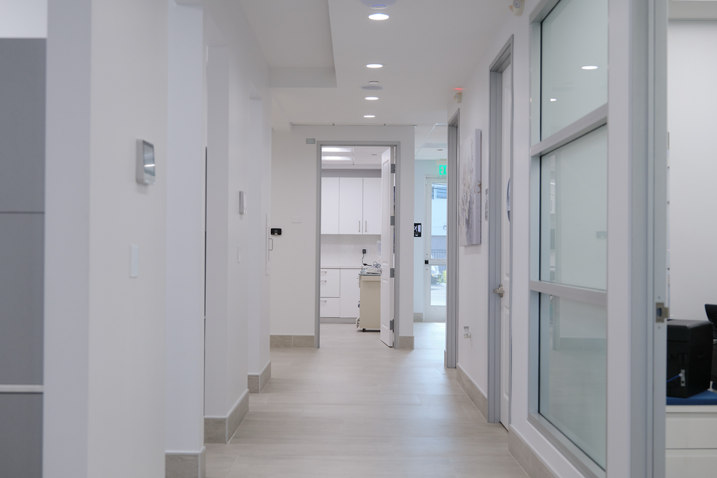 Farsio Dental Specialty Group Laguna Beach Image