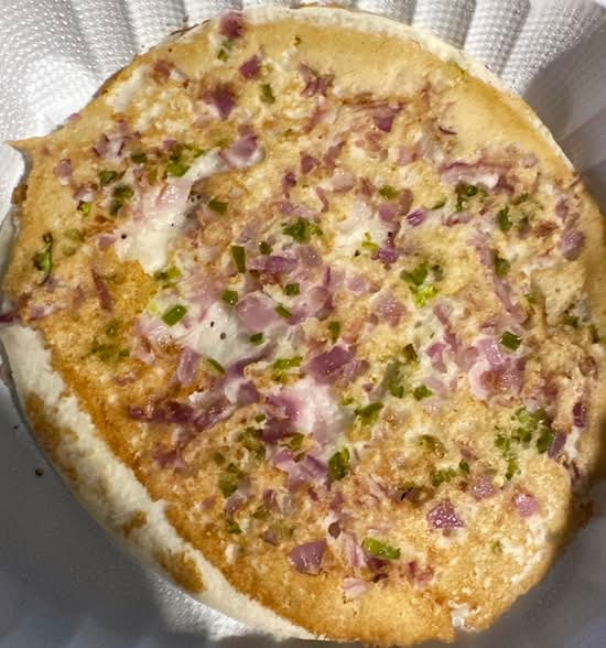 Onion & Chili Uthappam