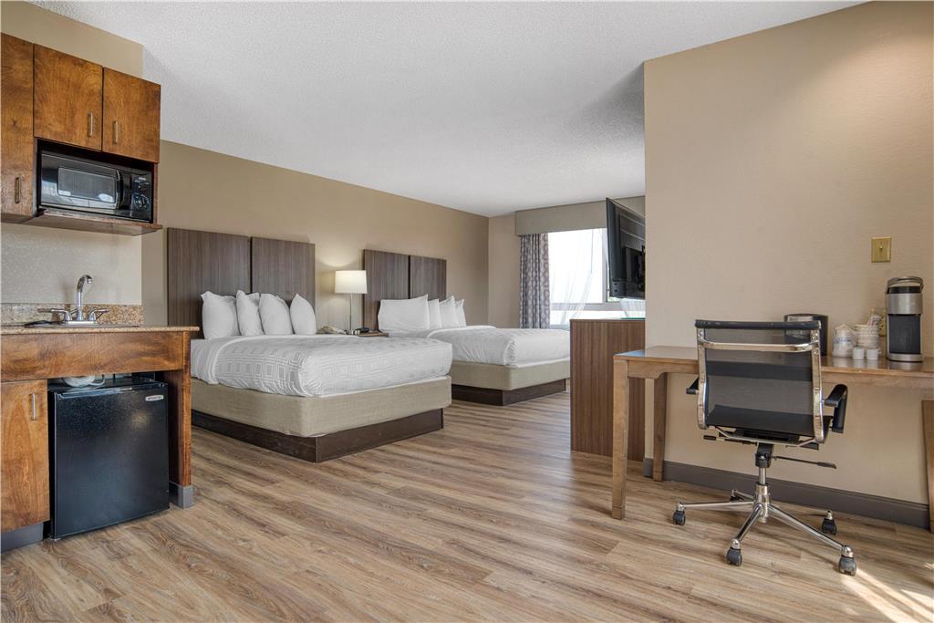 Best Western Plus Philadelphia-Choctaw Hotel and Suites Image