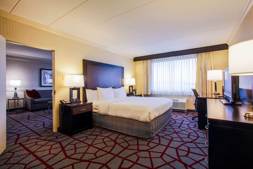 DoubleTree by Hilton Hotel Chicago - Alsip Image