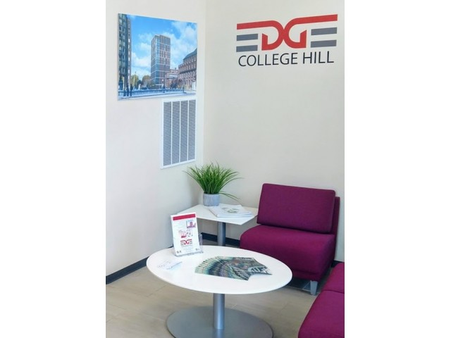 Edge College Hill Photo