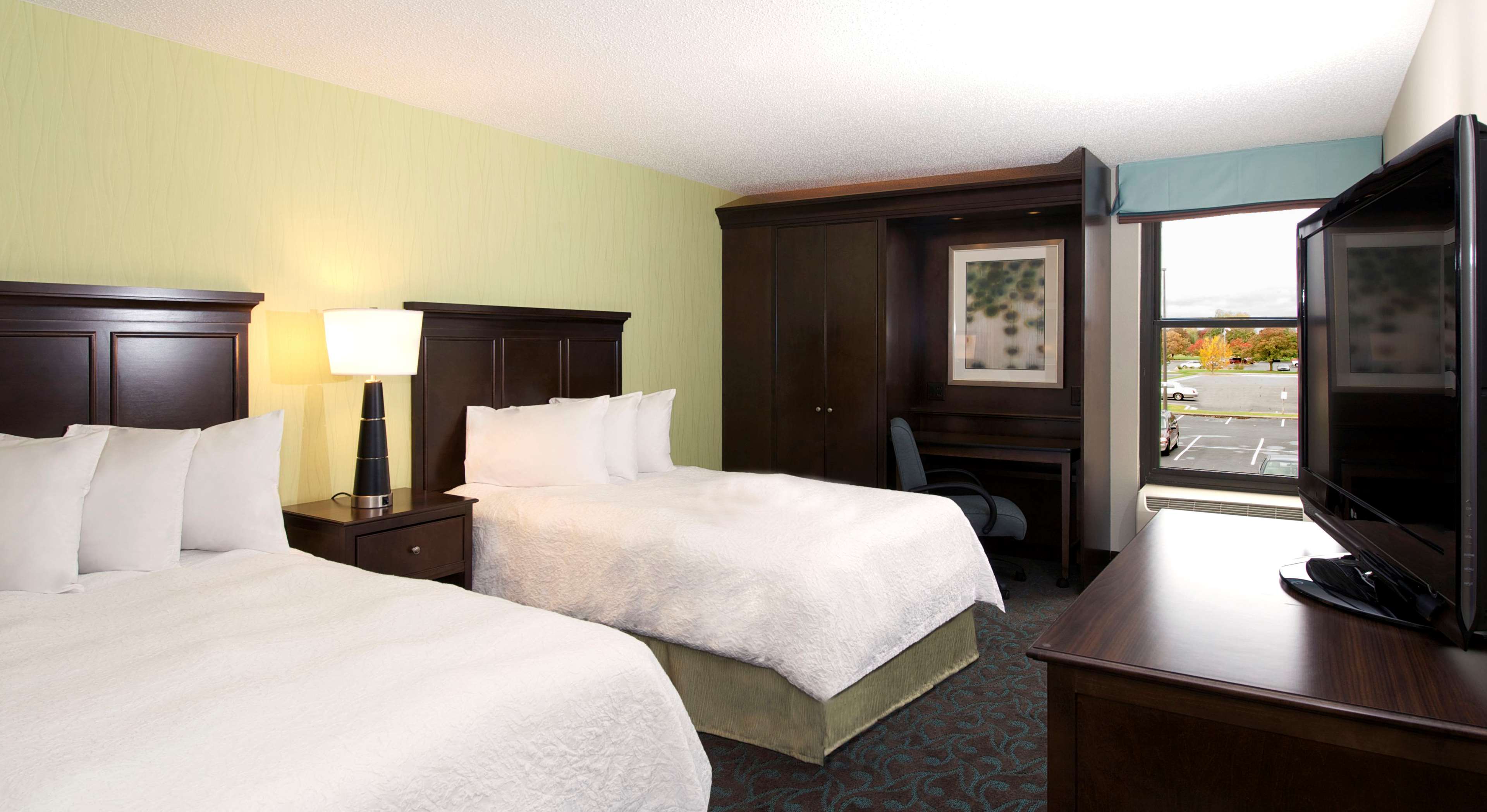 Hampton Inn Evansville Photo