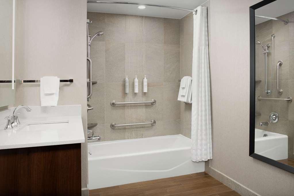 Embassy Suites by Hilton Springfield Image