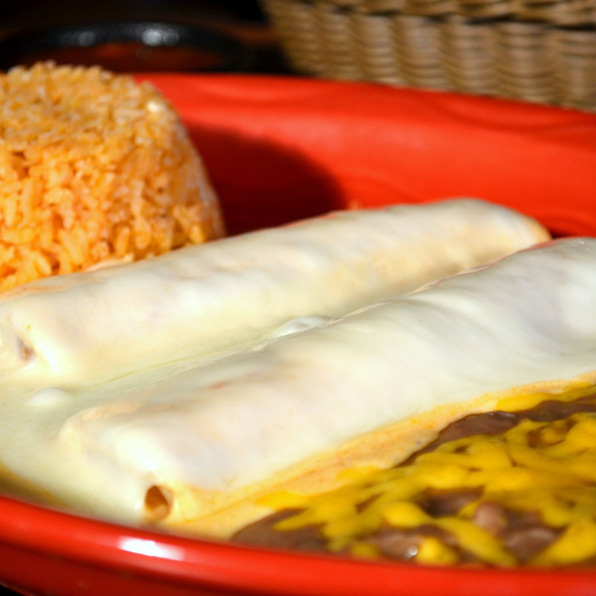 Two Enchiladas a la Crema